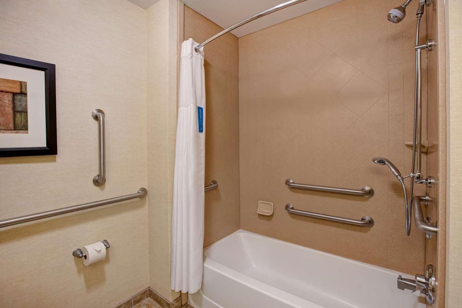 Hampton Inn DeKalb Hampton Inn DeKalb