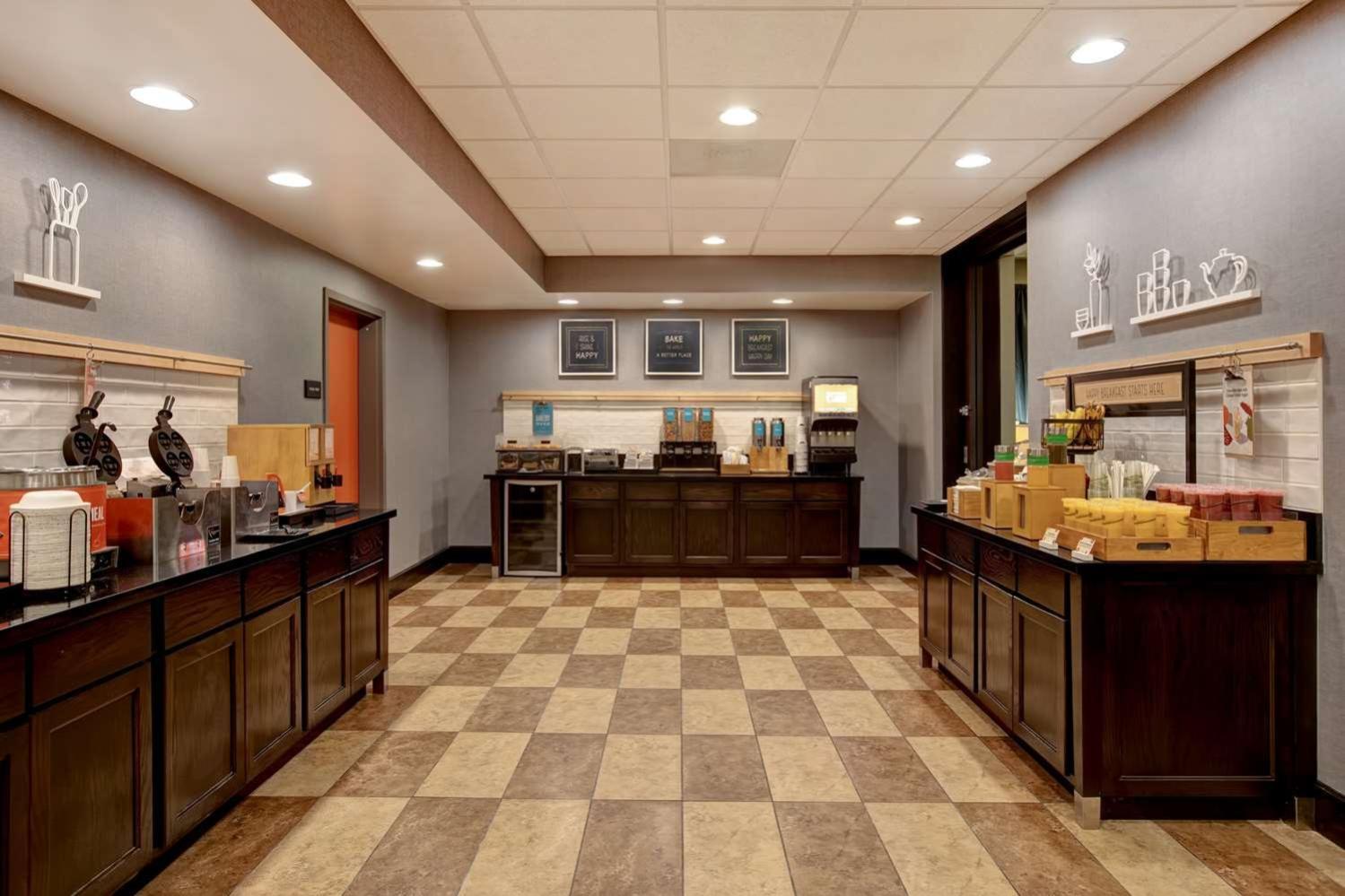 Hampton Inn DeKalb Hampton Inn DeKalb