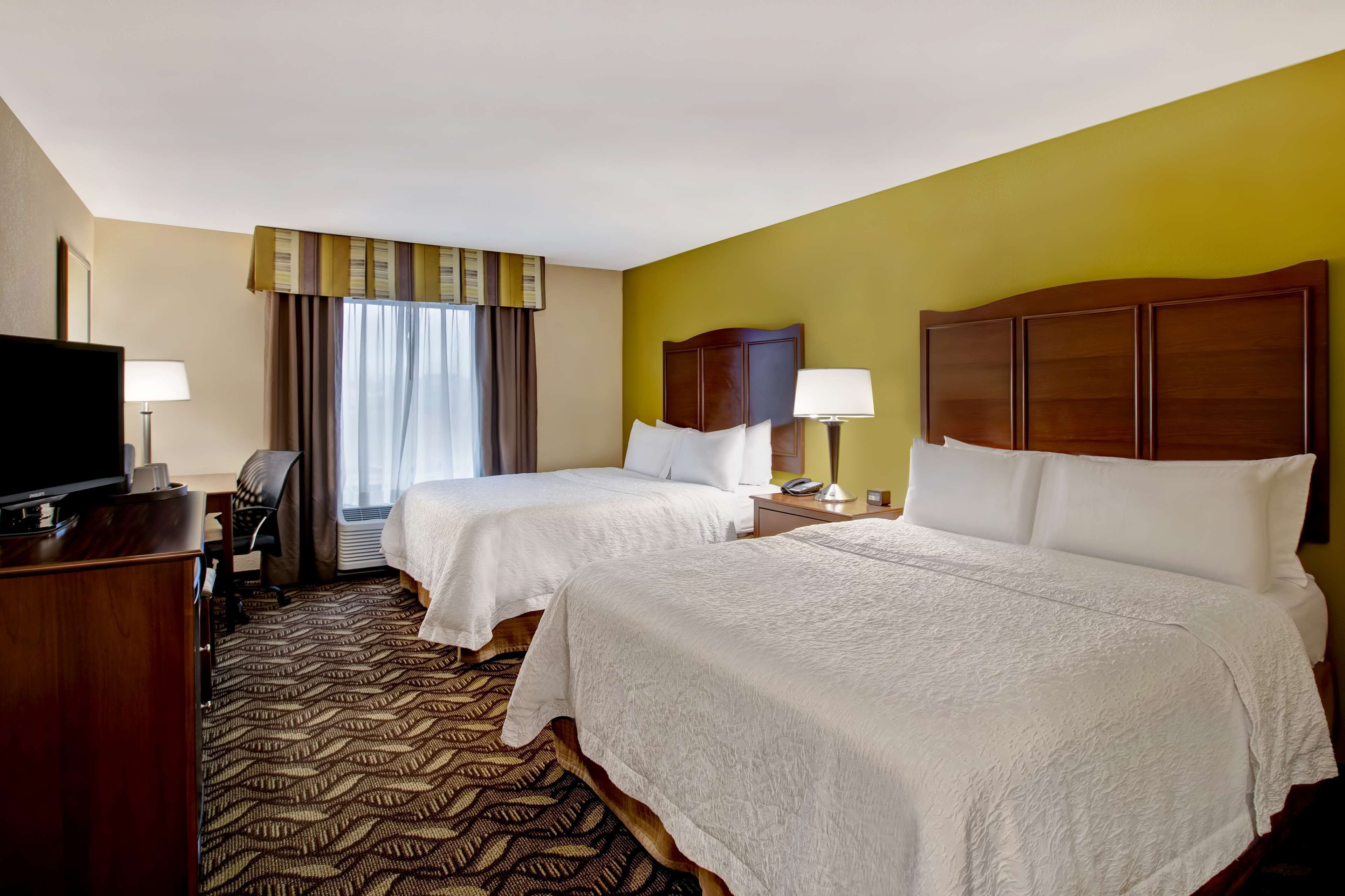 Hampton Inn DeKalb Hampton Inn DeKalb