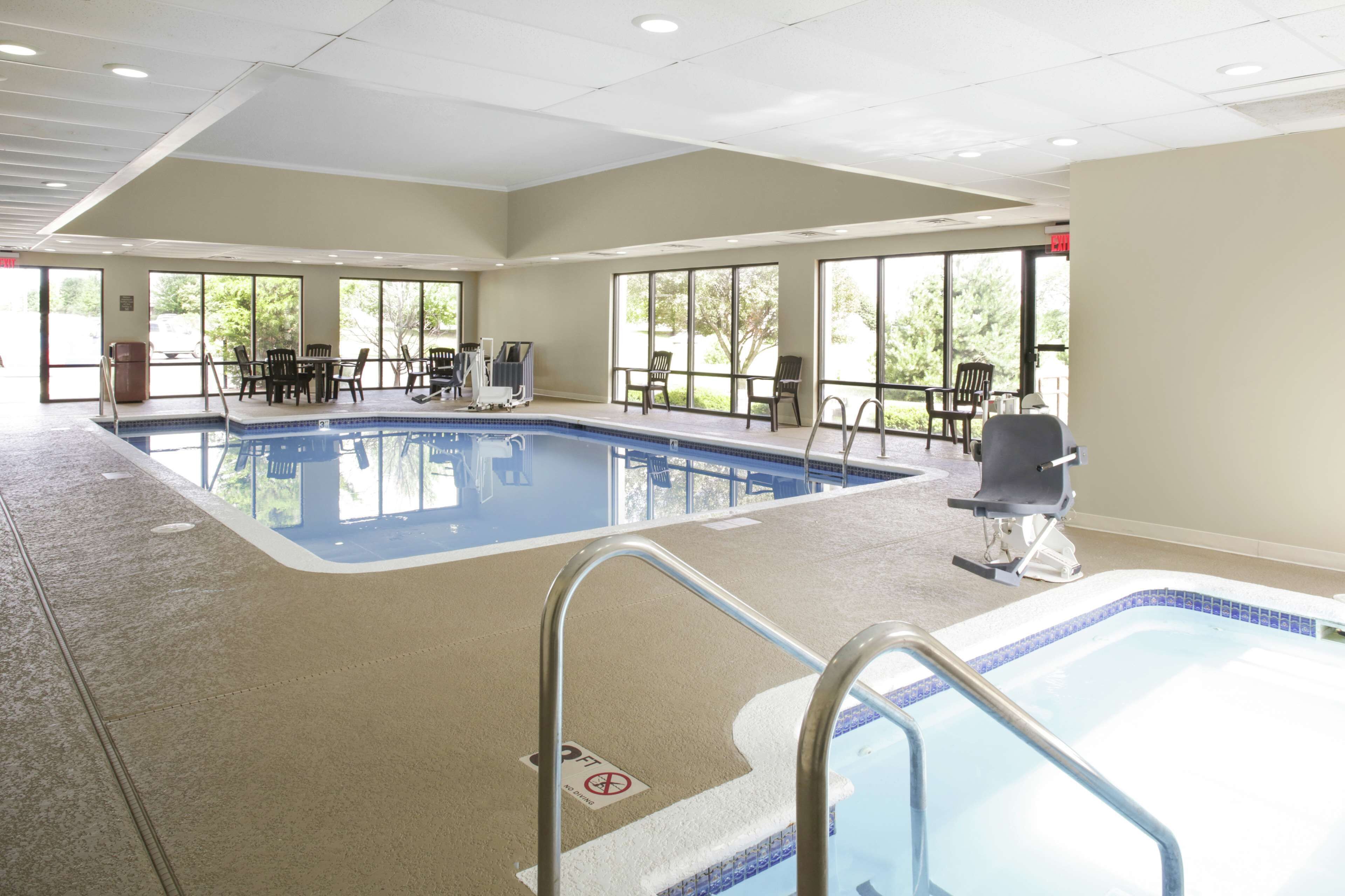 Hampton Inn Chicago-Elgin/I-90 Hampton Inn Chicago-Elgin/I-90