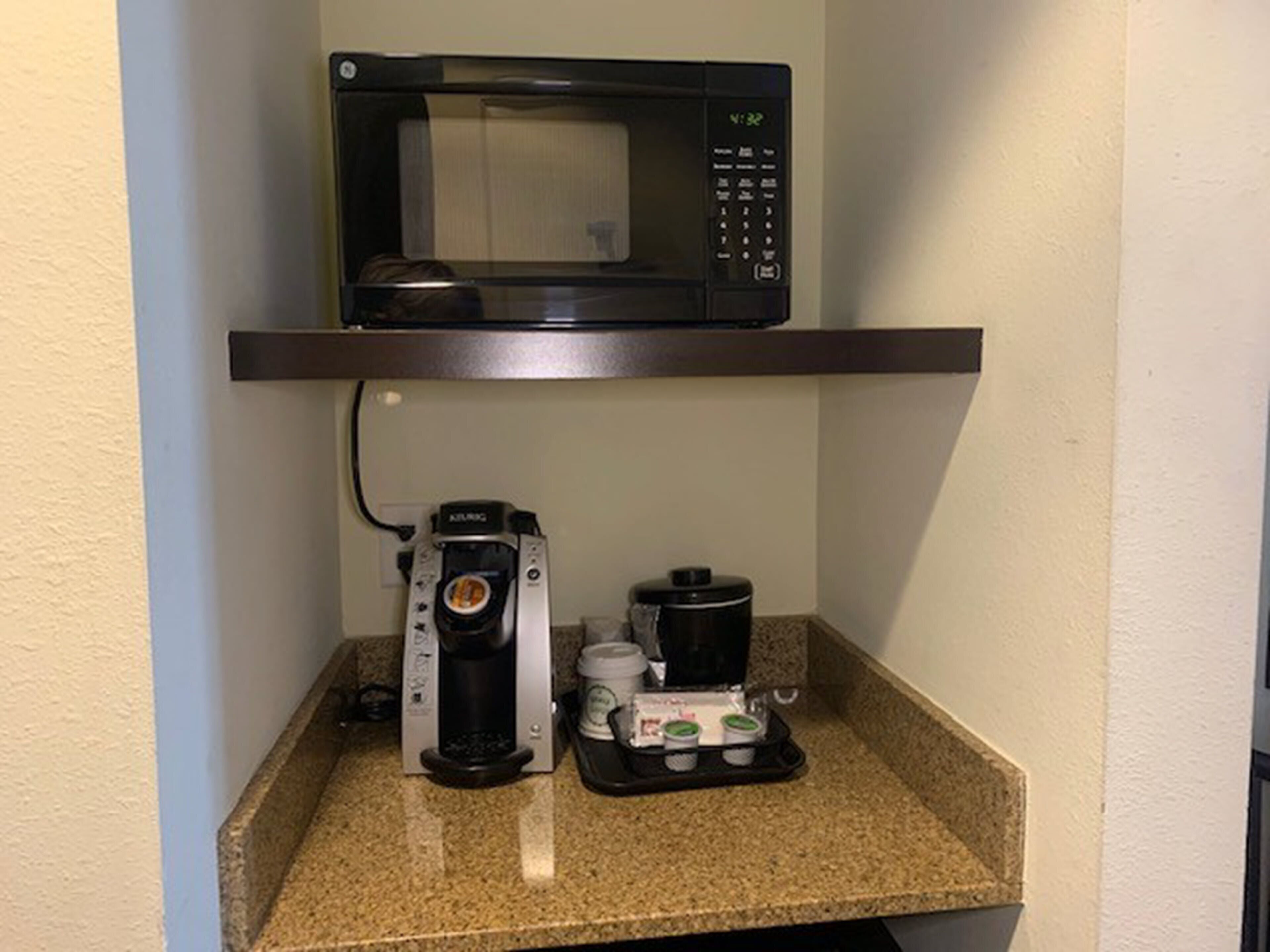 Holiday Inn St. Louis-Fairview Heights Holiday Inn St. Louis-Fairview Heights