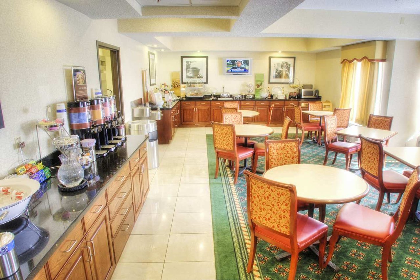 SureStay by Best Western Forsyth Decatur