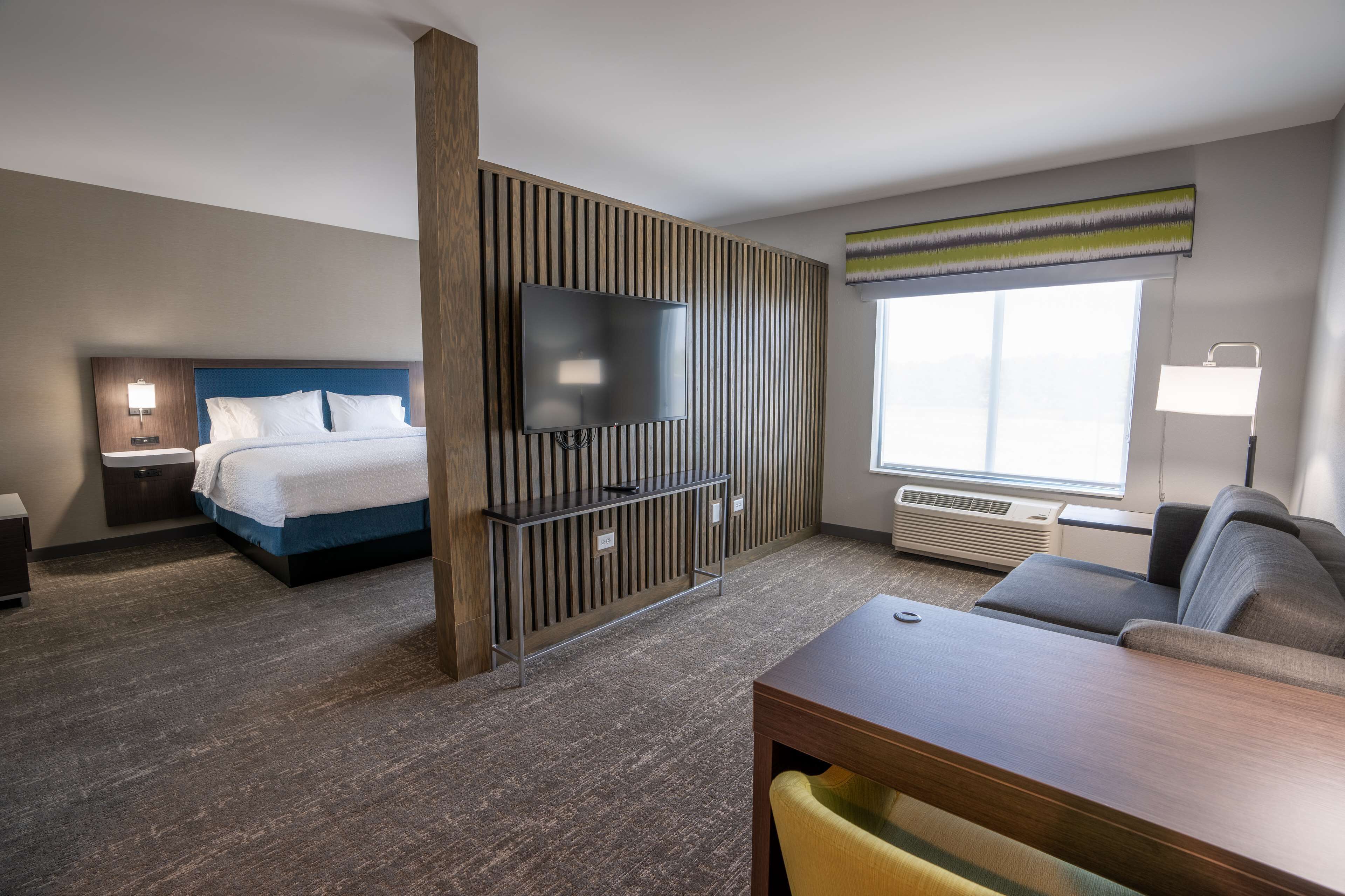 Hampton Inn by Hilton Huntley Chicago Hampton Inn by Hilton Huntley Chicago