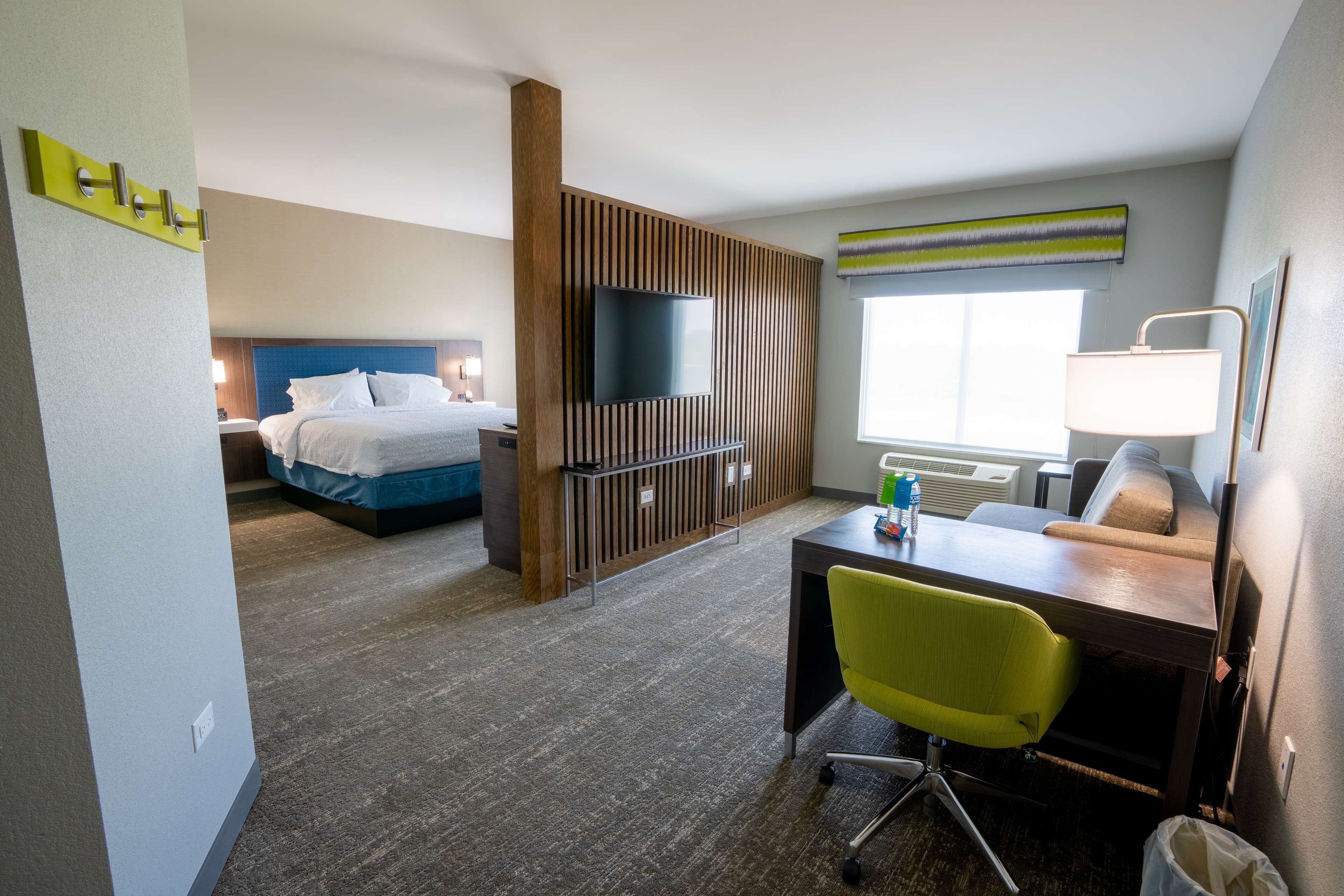 Hampton Inn by Hilton Huntley Chicago Hampton Inn by Hilton Huntley Chicago