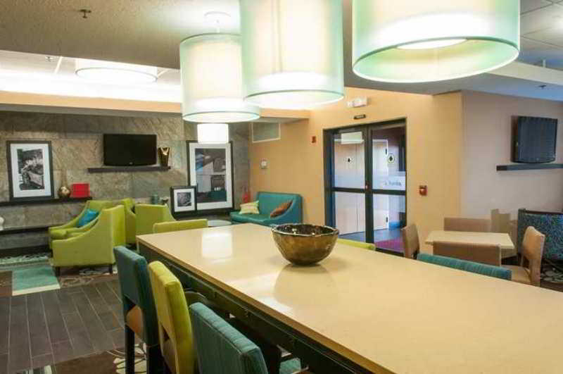 Hampton Inn Louisville North/Clarksville Hampton Inn Louisville North/Clarksville