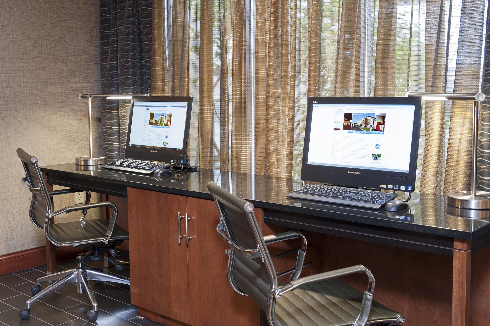 Hampton Inn Columbus/Taylorsville/Edinburgh Hampton Inn Columbus/Taylorsville/Edinburgh