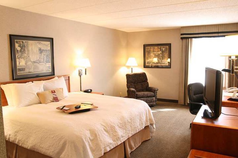 Hampton Inn Columbus/Taylorsville/Edinburgh Hampton Inn Columbus/Taylorsville/Edinburgh