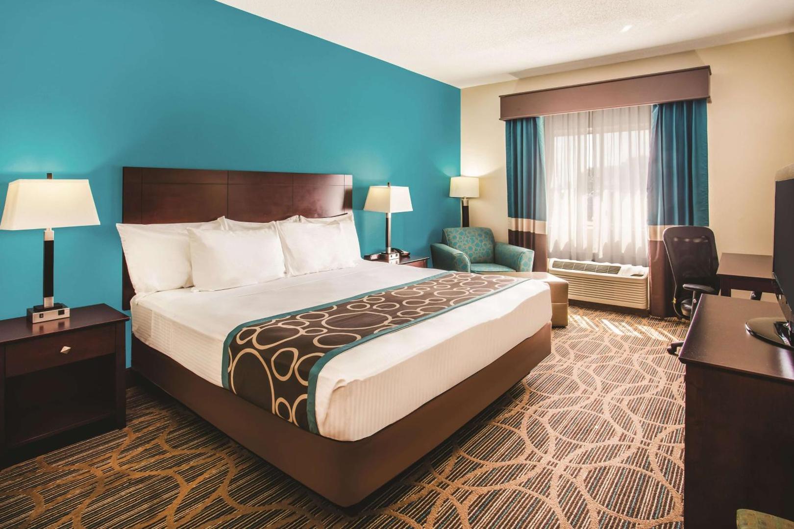 La Quinta Inn & Suites by Wyndham Evansville La Quinta Inn & Suites by Wyndham Evansville