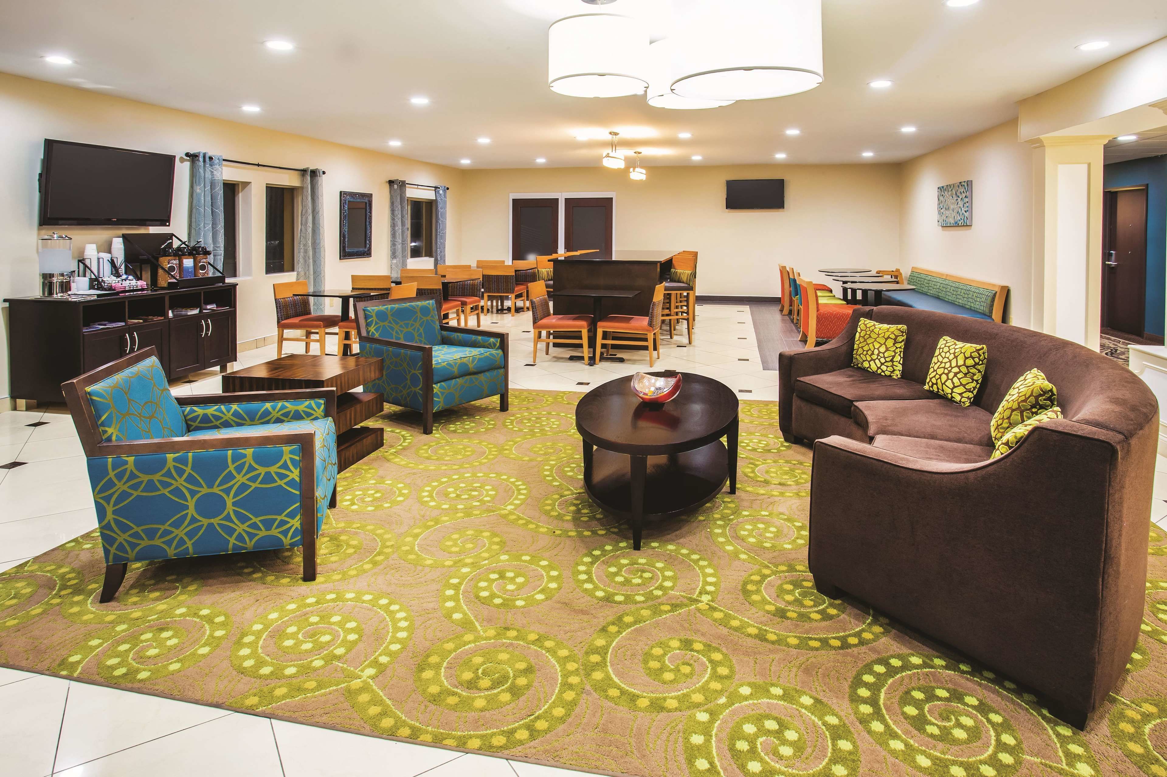 La Quinta Inn & Suites by Wyndham Evansville La Quinta Inn & Suites by Wyndham Evansville