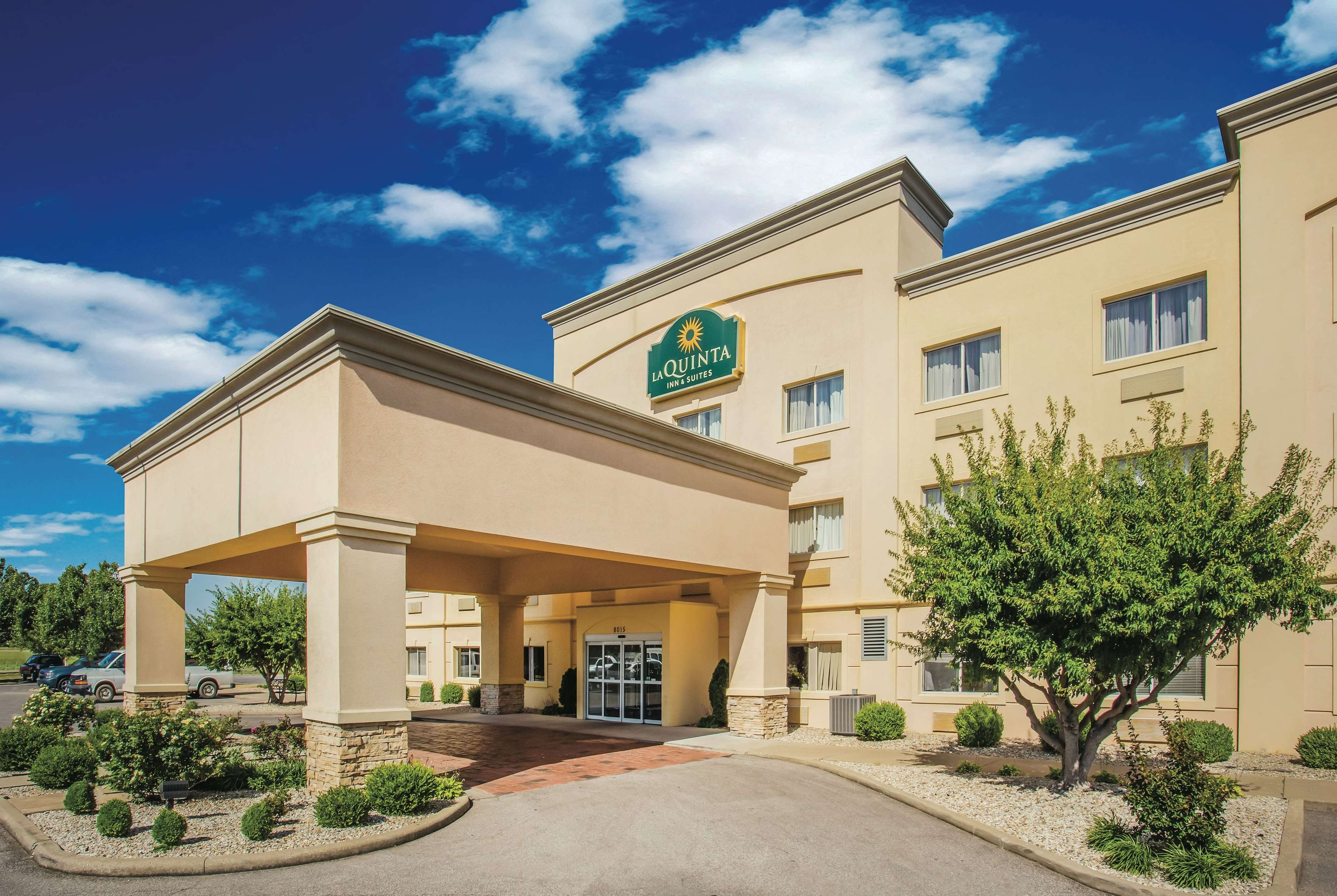 La Quinta Inn & Suites by Wyndham Evansville La Quinta Inn & Suites by Wyndham Evansville