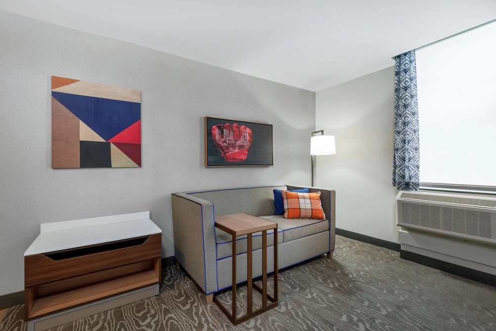 Hampton Inn & Suites Fort Wayne Downtown Hampton Inn & Suites Fort Wayne Downtown