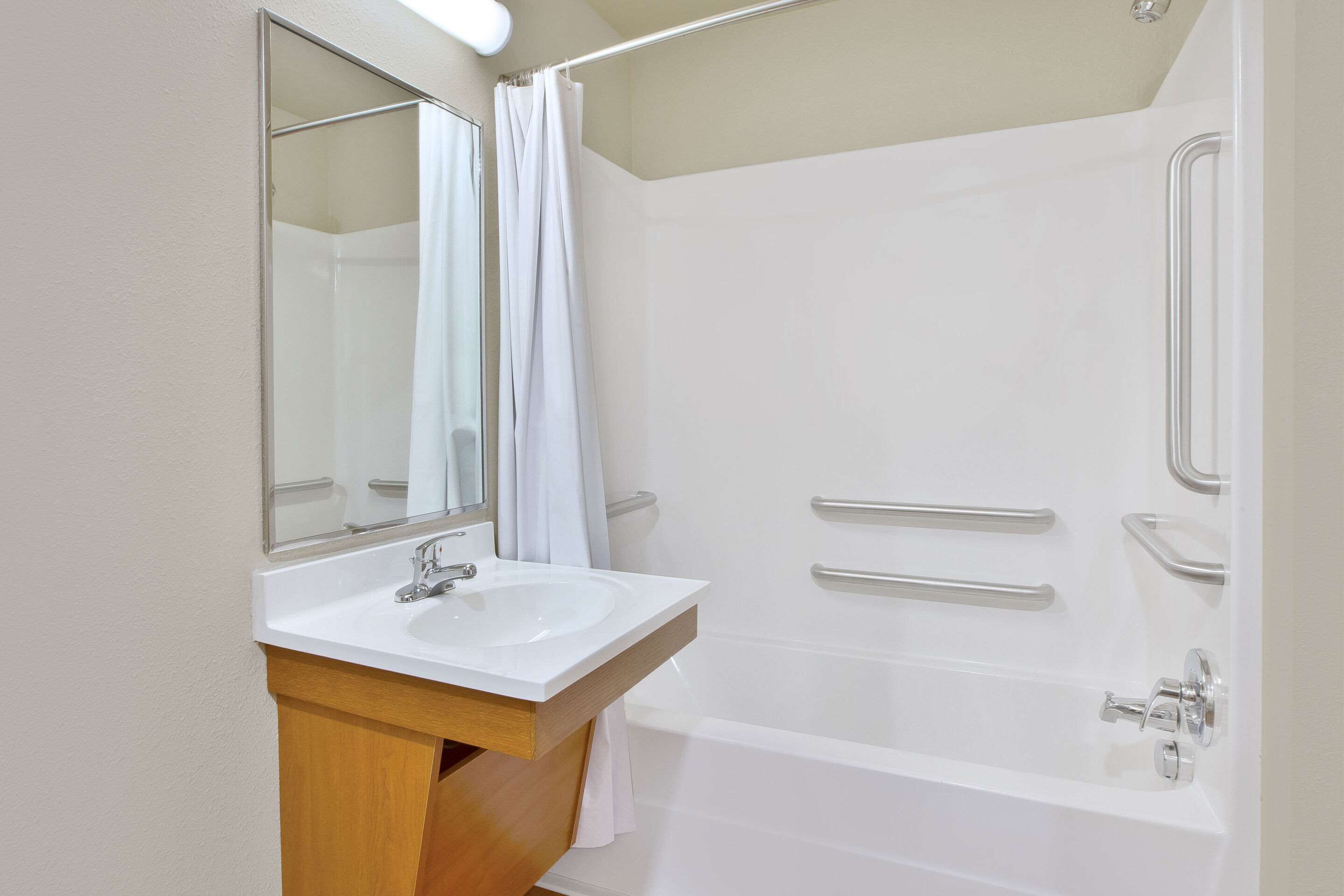 Woodspring Suites Fort Wayne Woodspring Suites Fort Wayne