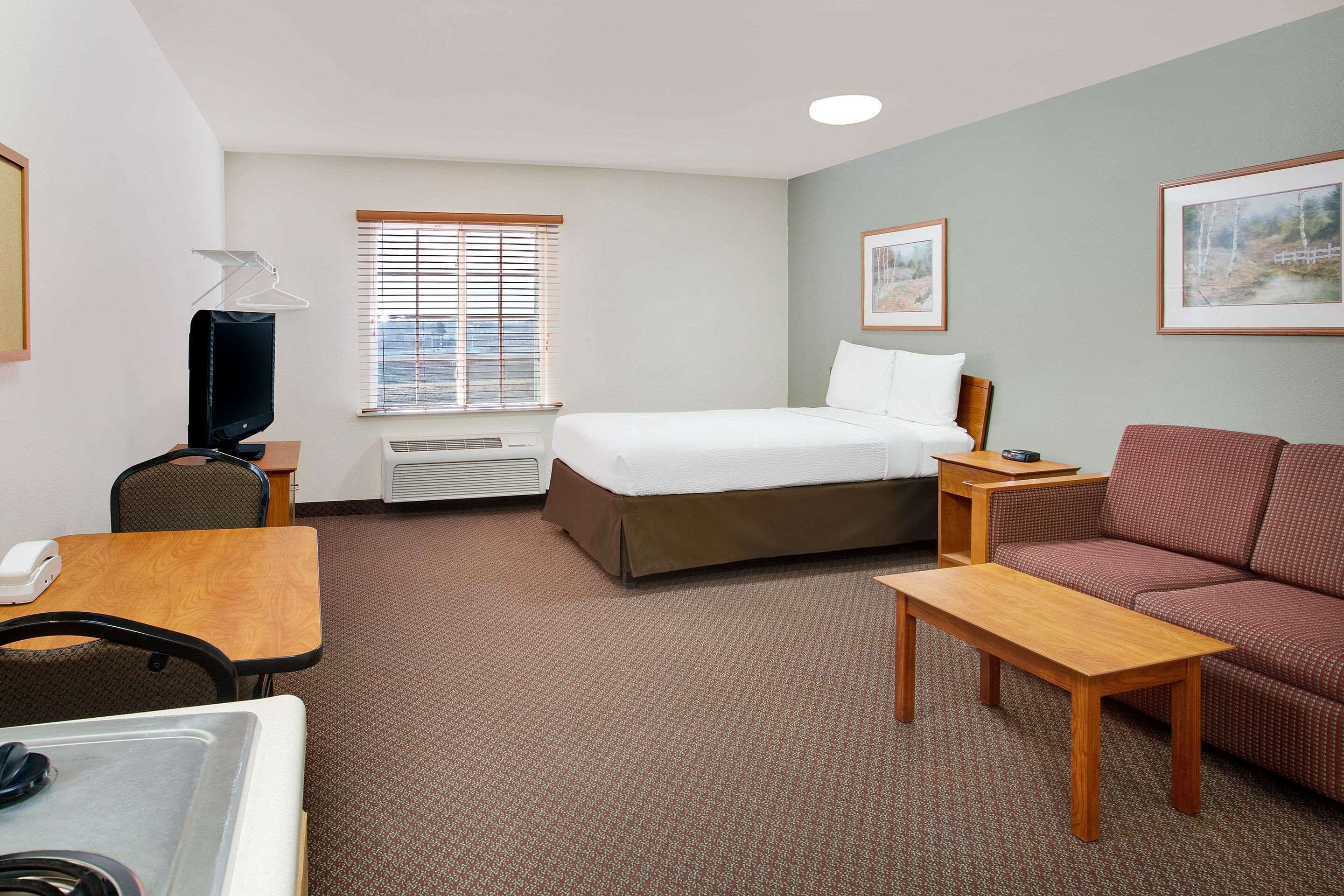 Woodspring Suites Fort Wayne Woodspring Suites Fort Wayne