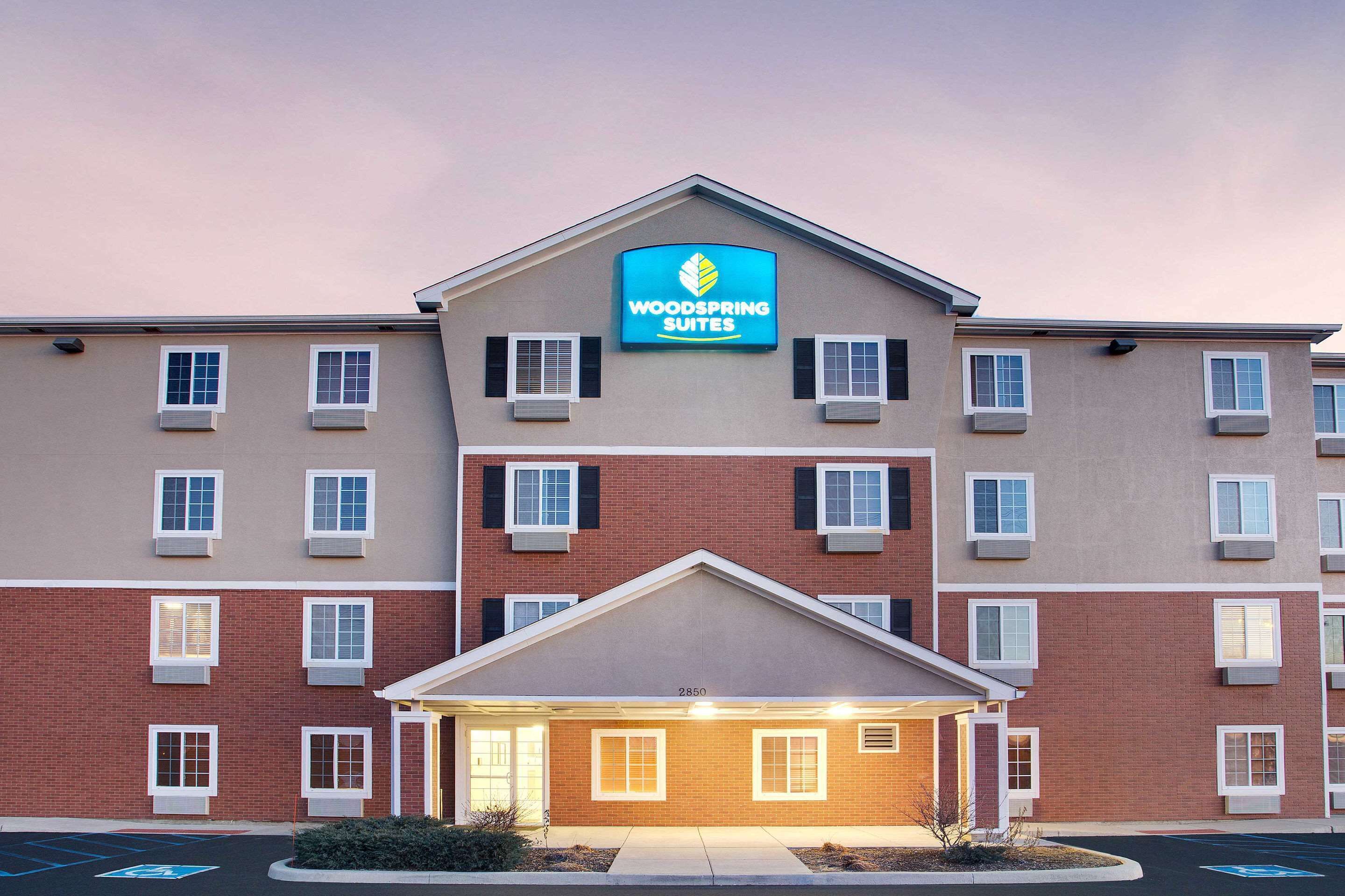 Woodspring Suites Fort Wayne Woodspring Suites Fort Wayne
