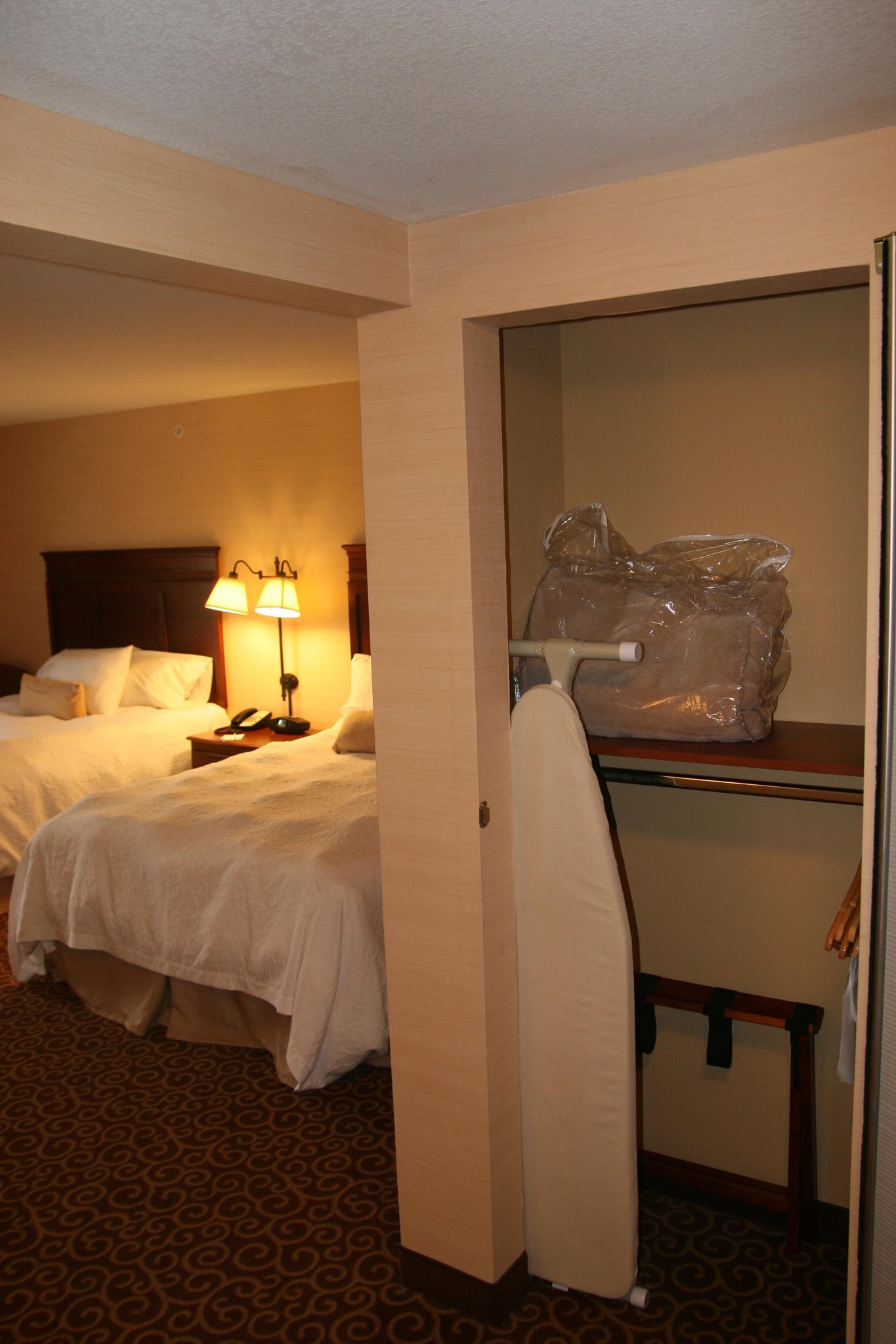 Hampton Inn & Suites Greensburg Hampton Inn & Suites Greensburg