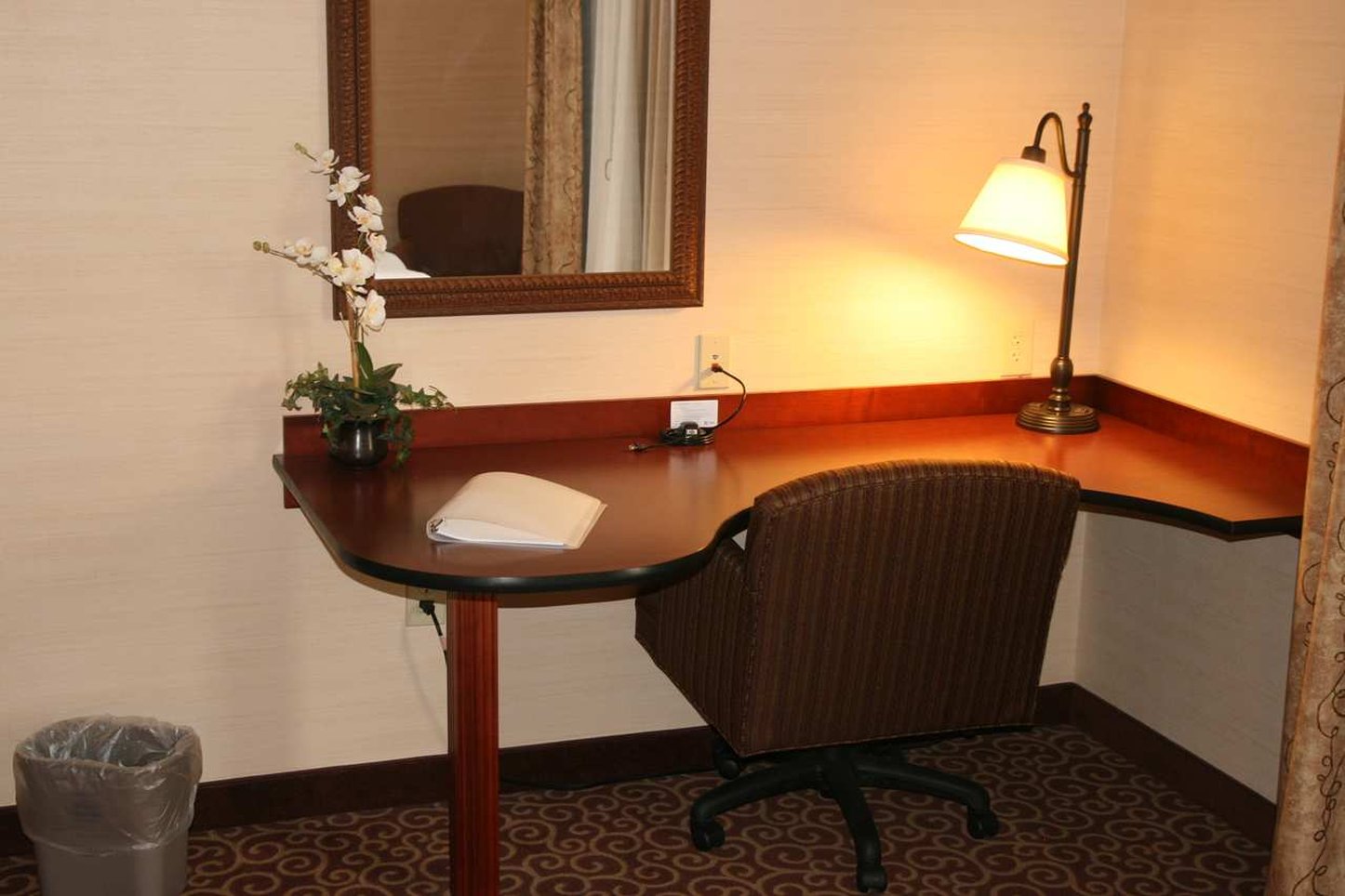 Hampton Inn & Suites Greensburg Hampton Inn & Suites Greensburg