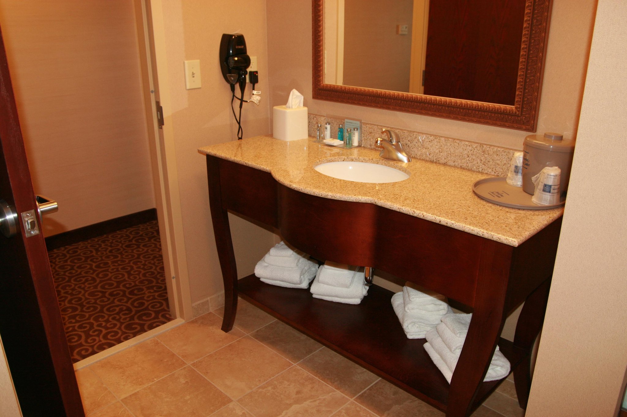 Hampton Inn & Suites Greensburg Hampton Inn & Suites Greensburg