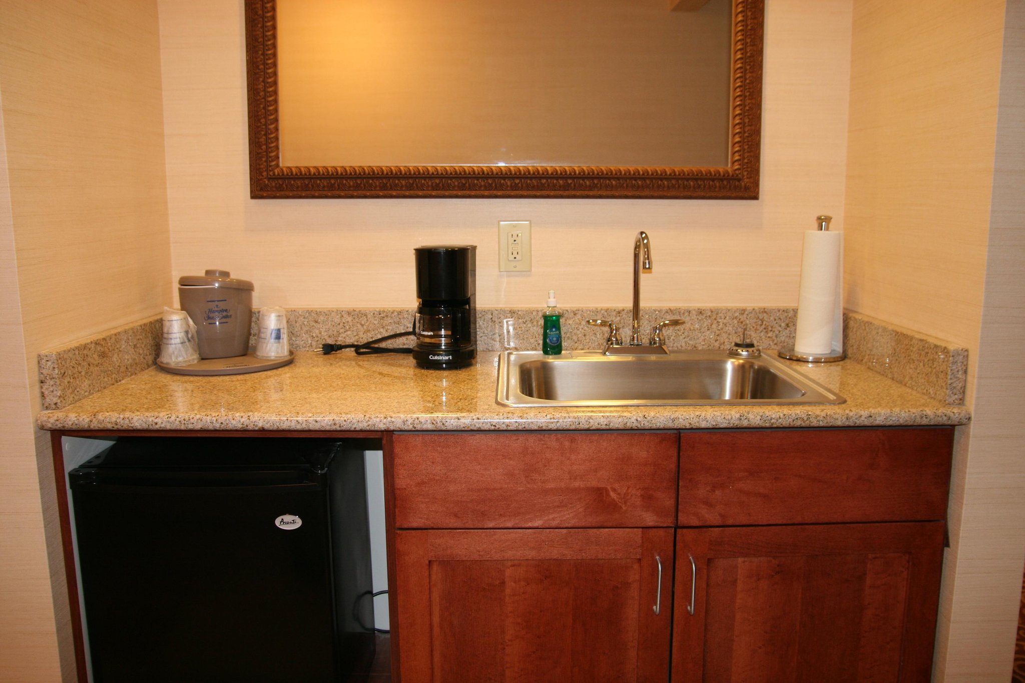 Hampton Inn & Suites Greensburg Hampton Inn & Suites Greensburg