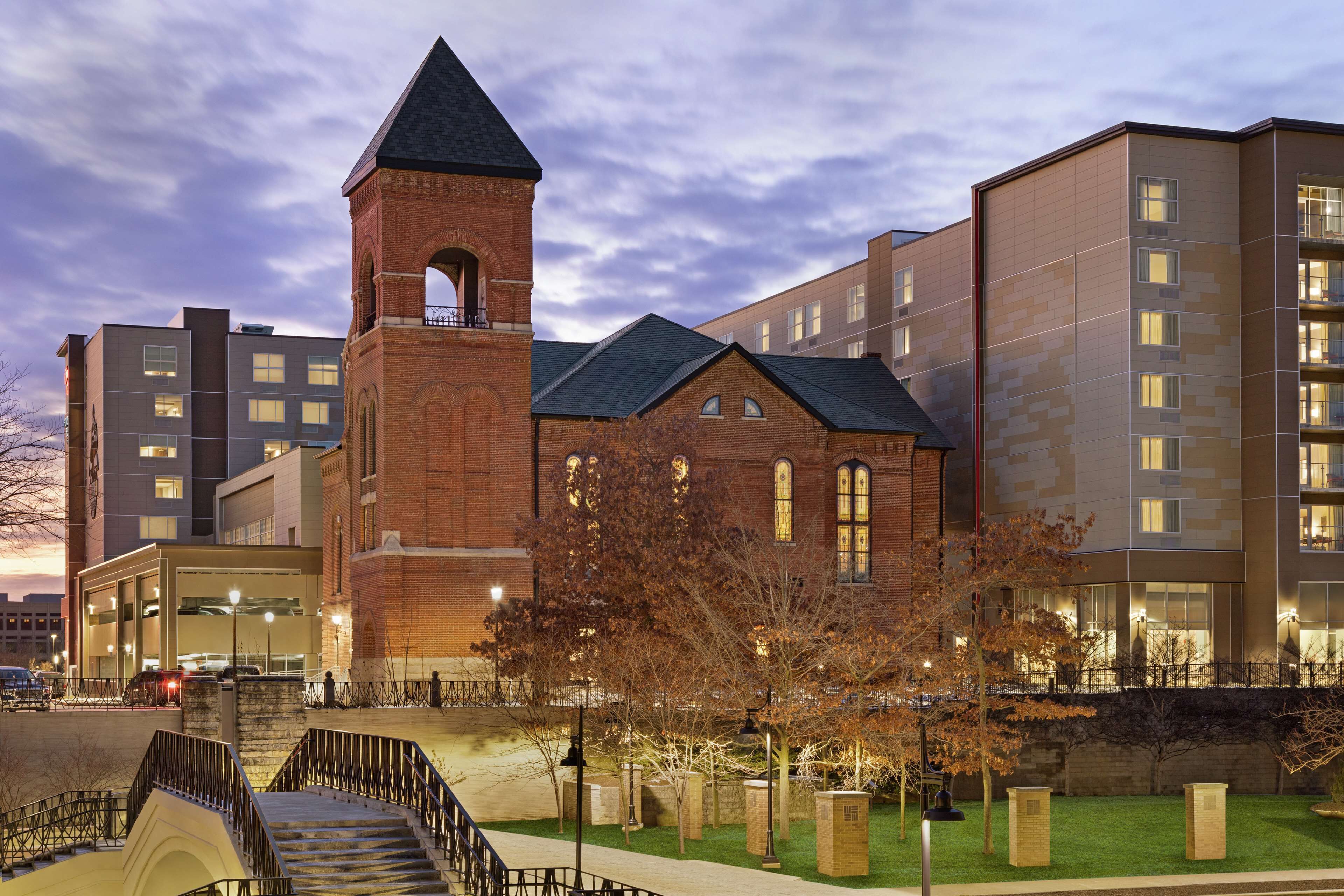 Hampton Inn Indianapolis Downtown IUPUI Hampton Inn Indianapolis Downtown IUPUI