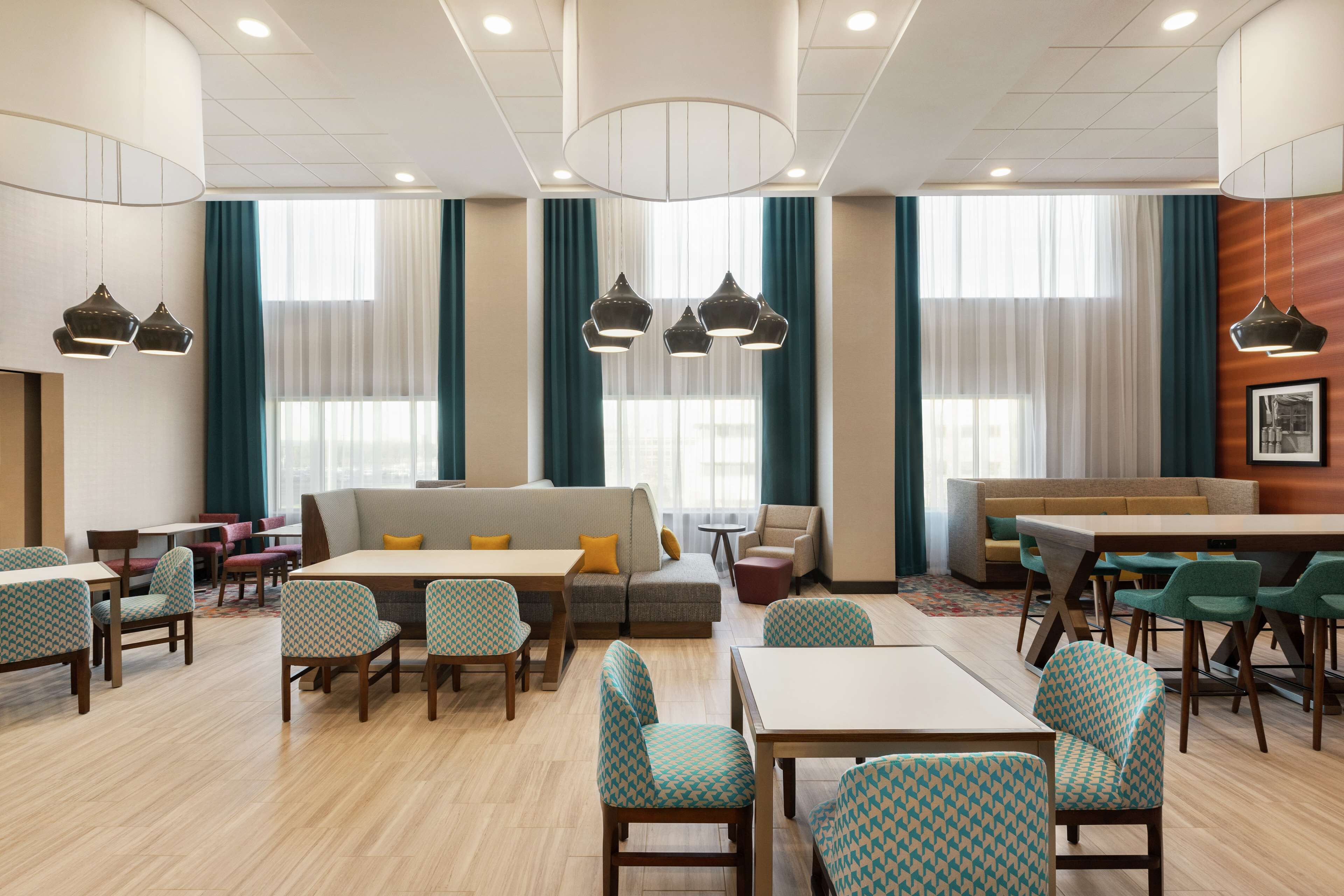Hampton Inn Indianapolis Downtown IUPUI Hampton Inn Indianapolis Downtown IUPUI