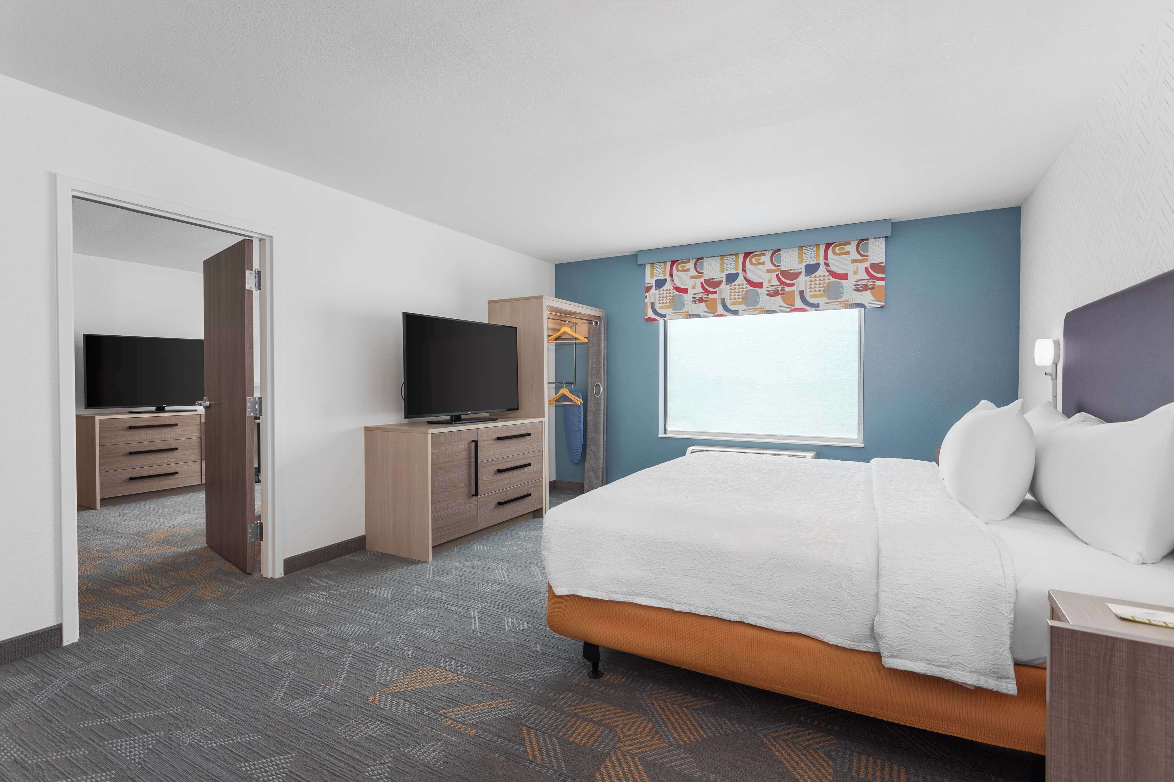 Home2 Suites by Hilton Indianapolis North at Intech Park Home2 Suites by Hilton Indianapolis North at Intech Park