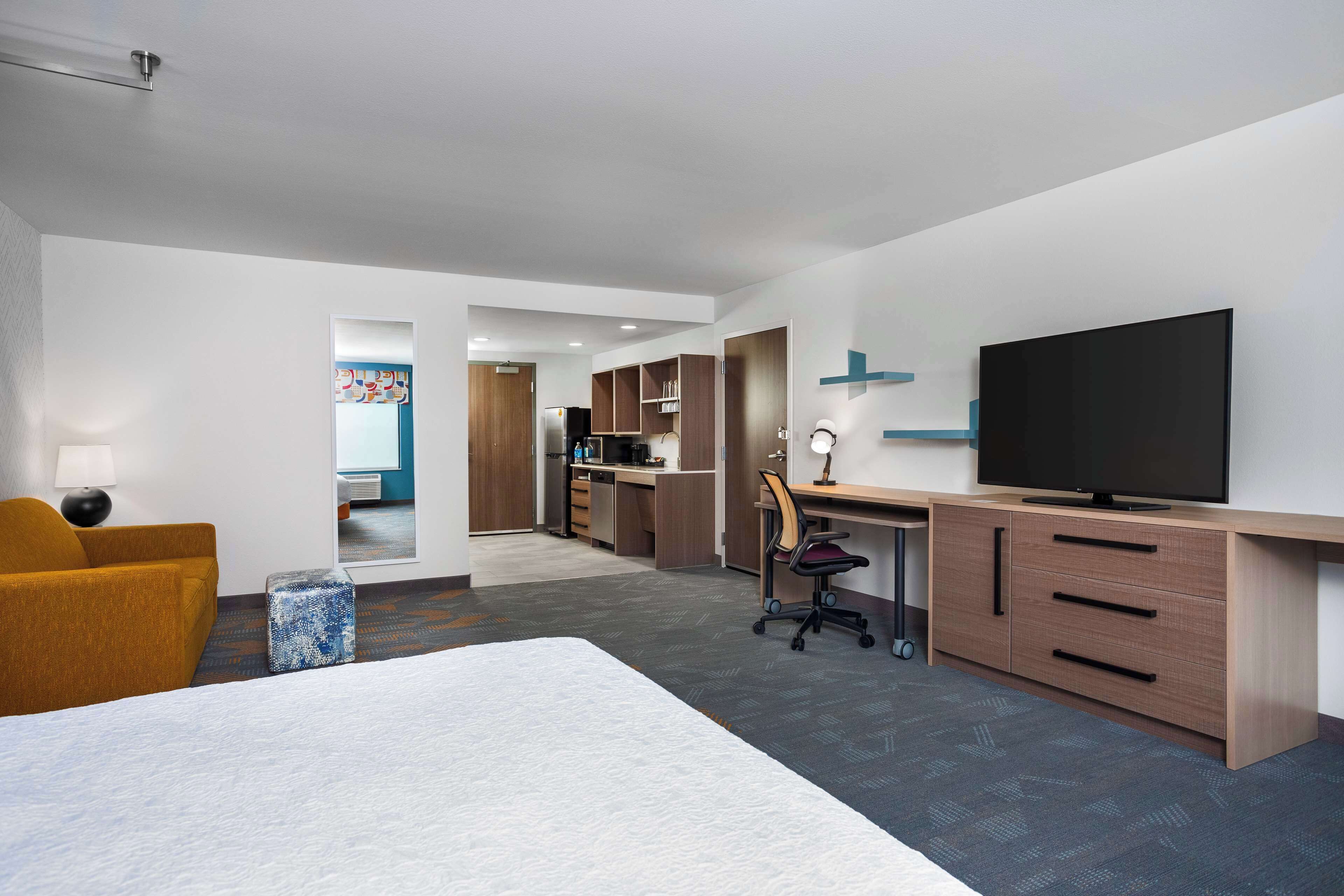 Home2 Suites by Hilton Indianapolis North at Intech Park Home2 Suites by Hilton Indianapolis North at Intech Park