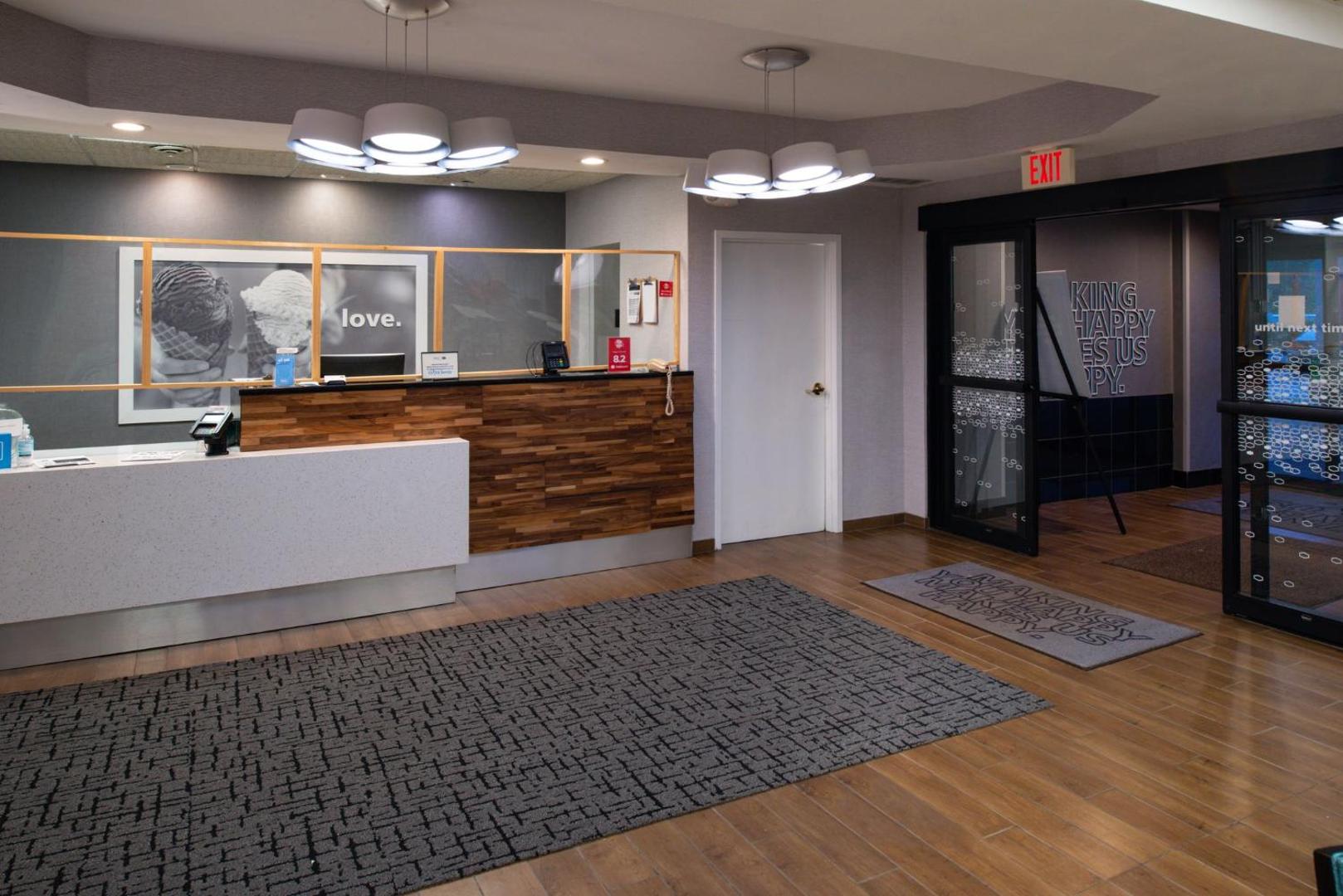 Hampton Inn LaPorte Hampton Inn LaPorte