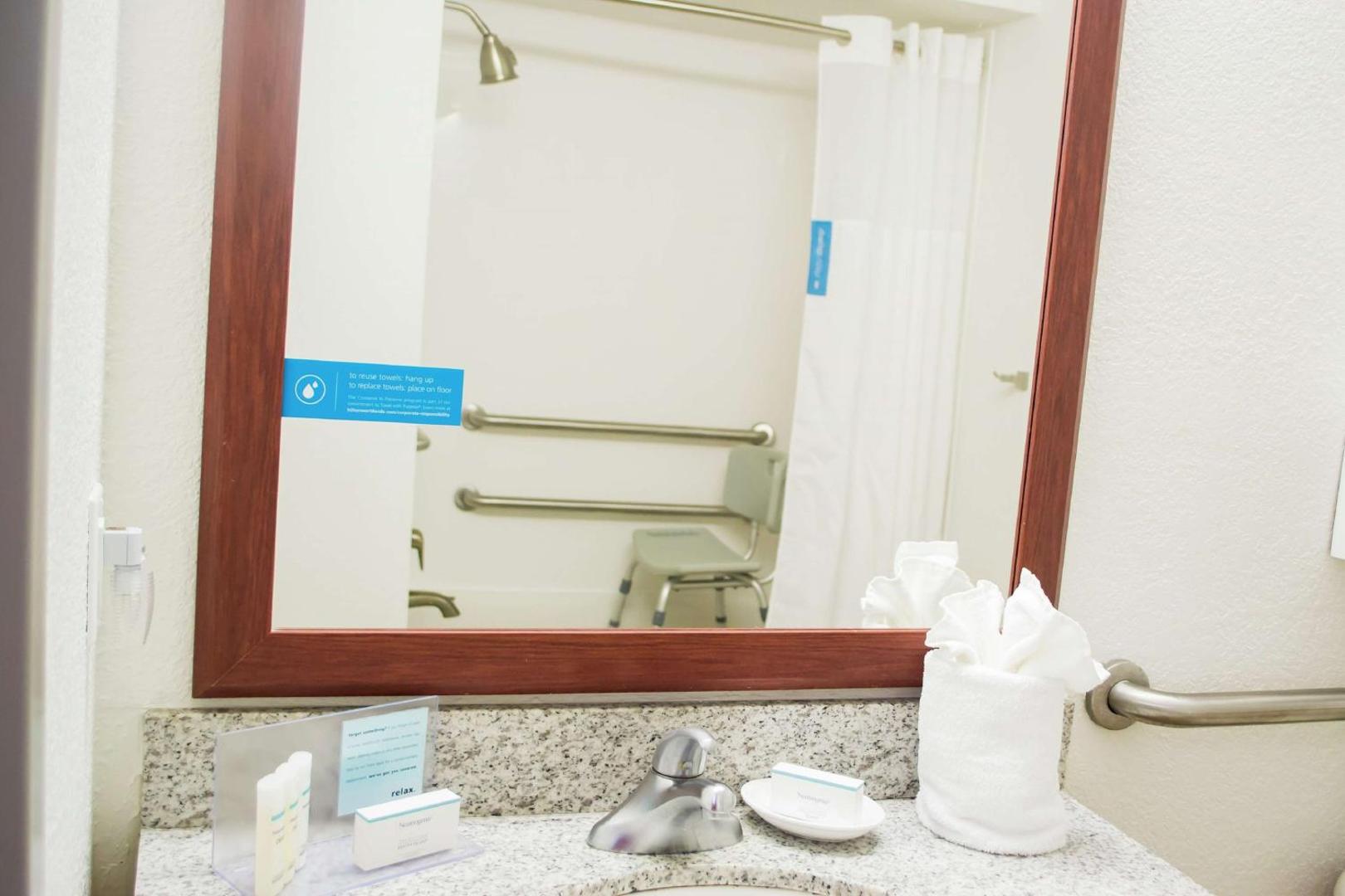 Hampton Inn Marion Hampton Inn Marion