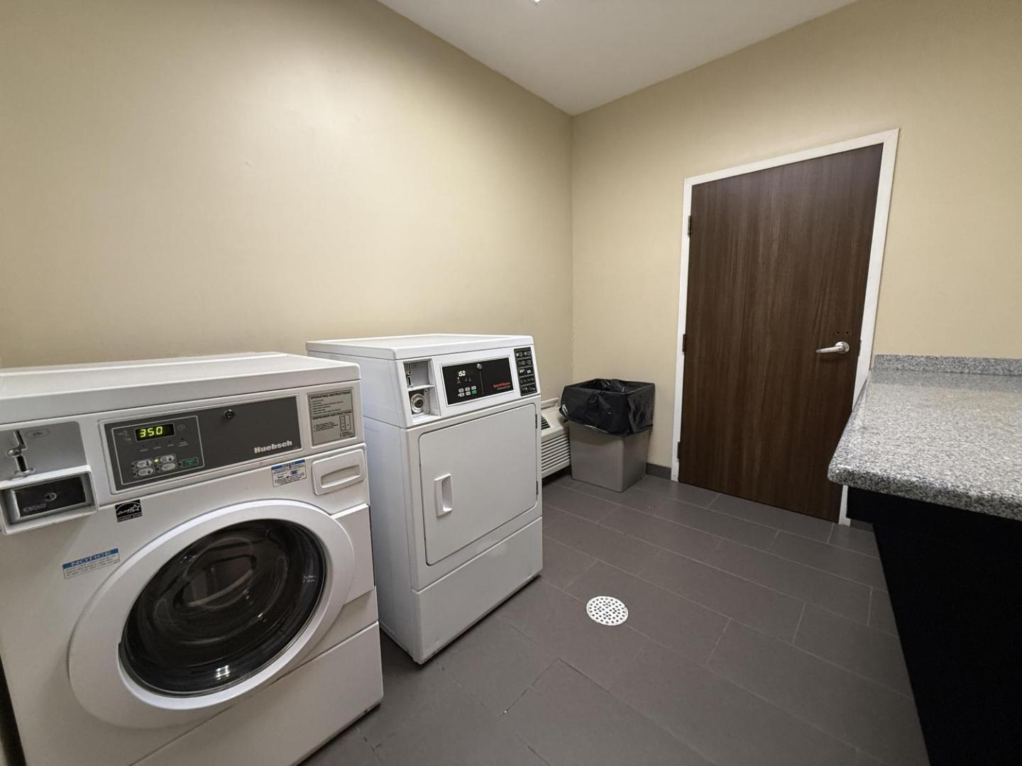 SureStay by Best Western Marion