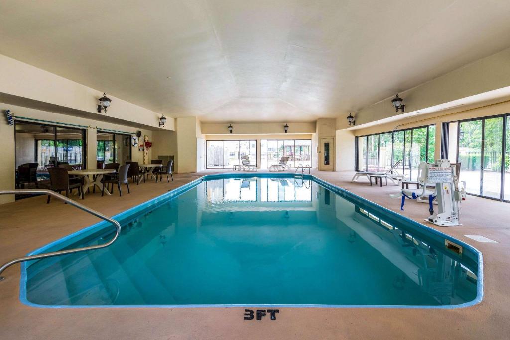 SureStay by Best Western Marion