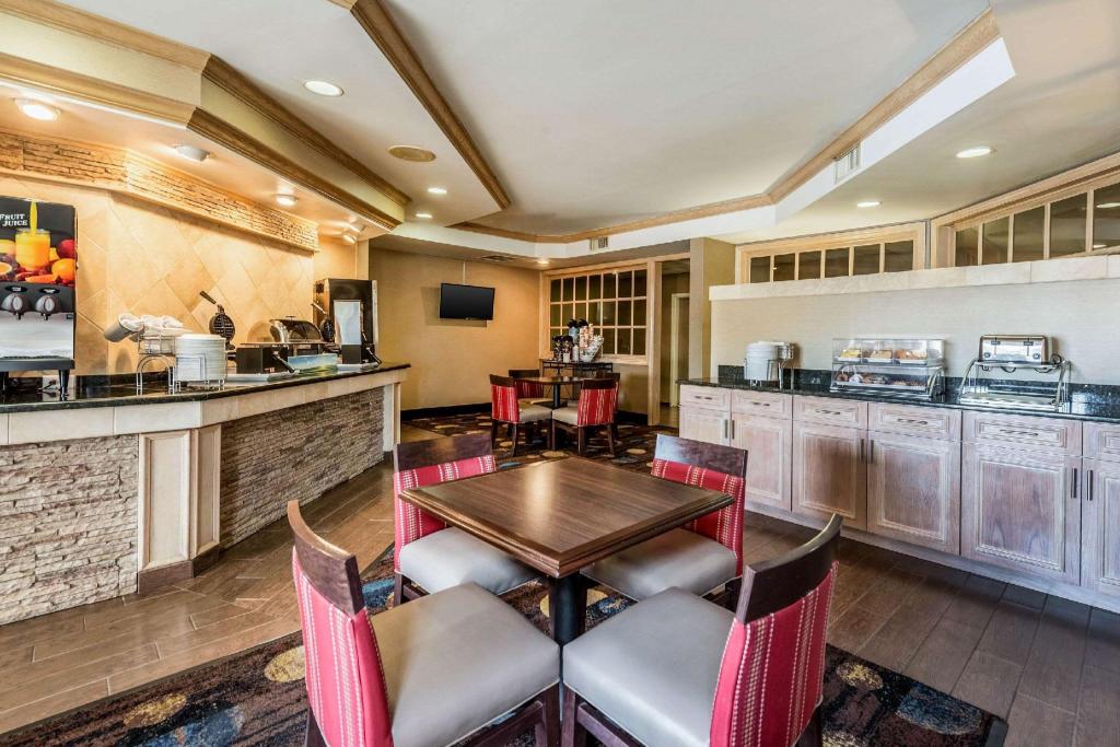 SureStay by Best Western Marion