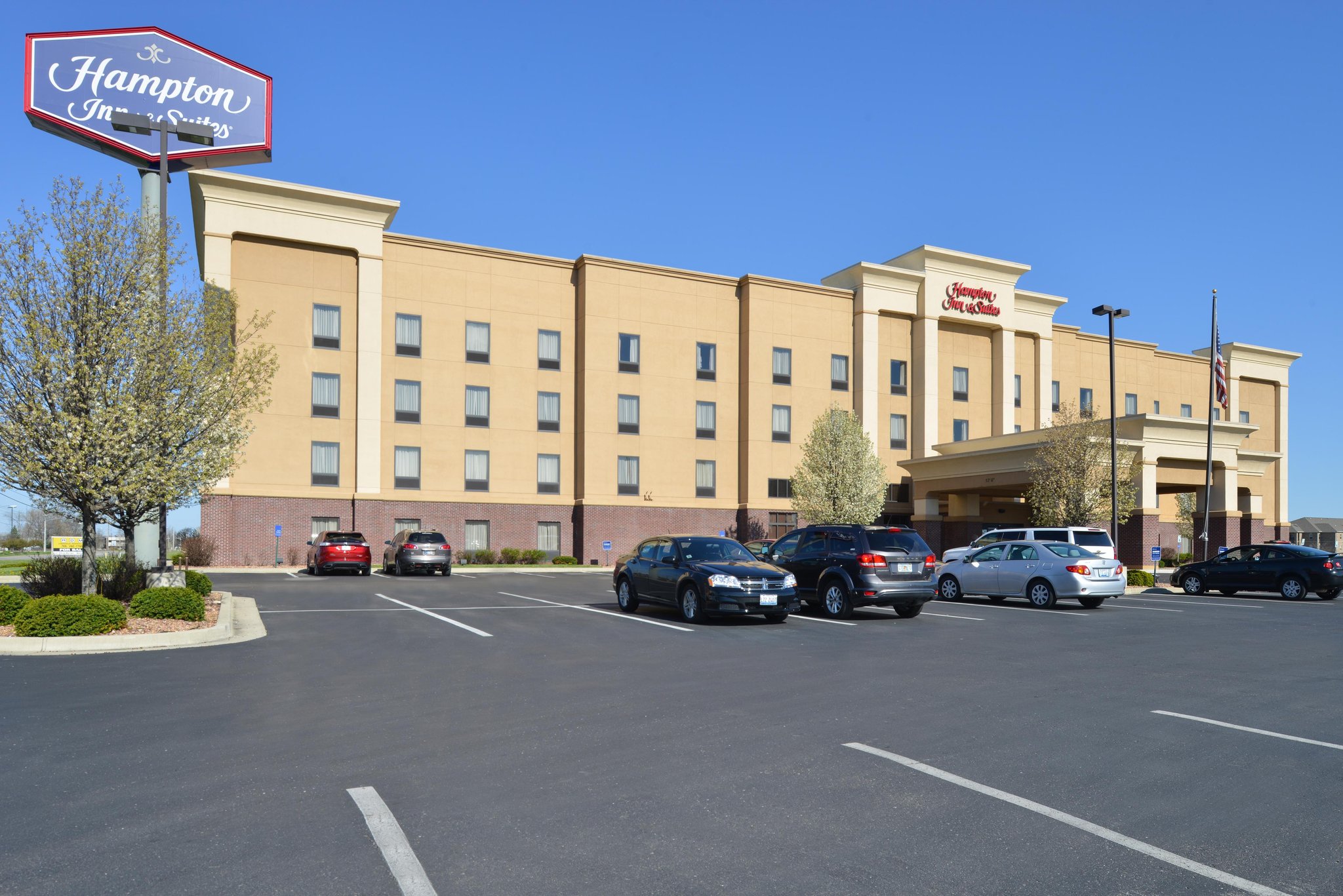 Hampton Inn & Suites Muncie Hampton Inn & Suites Muncie