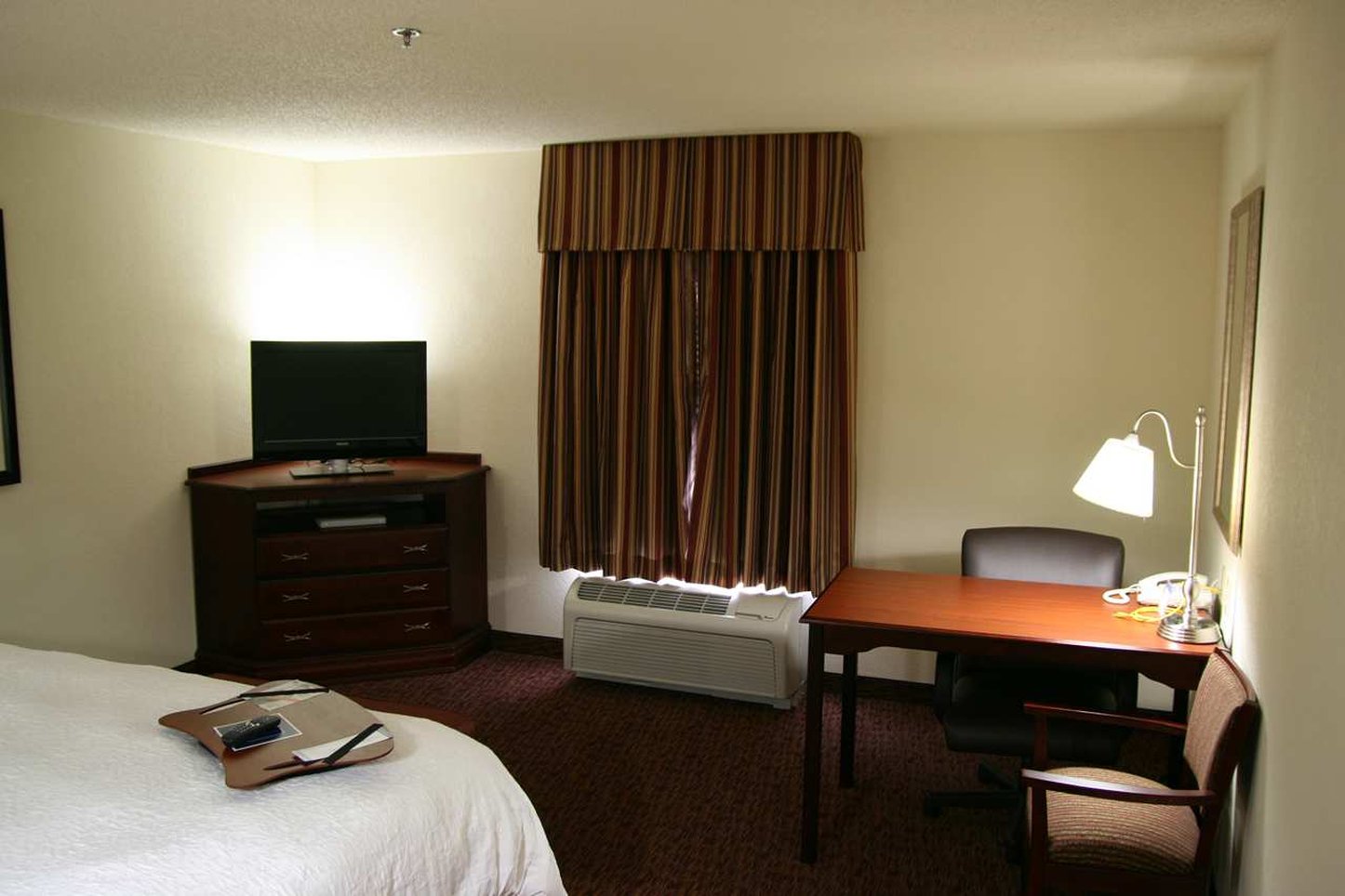 Hampton Inn & Suites Muncie Hampton Inn & Suites Muncie