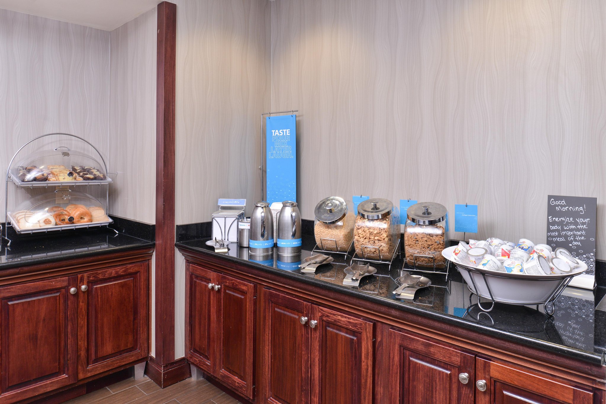 Hampton Inn & Suites Muncie Hampton Inn & Suites Muncie