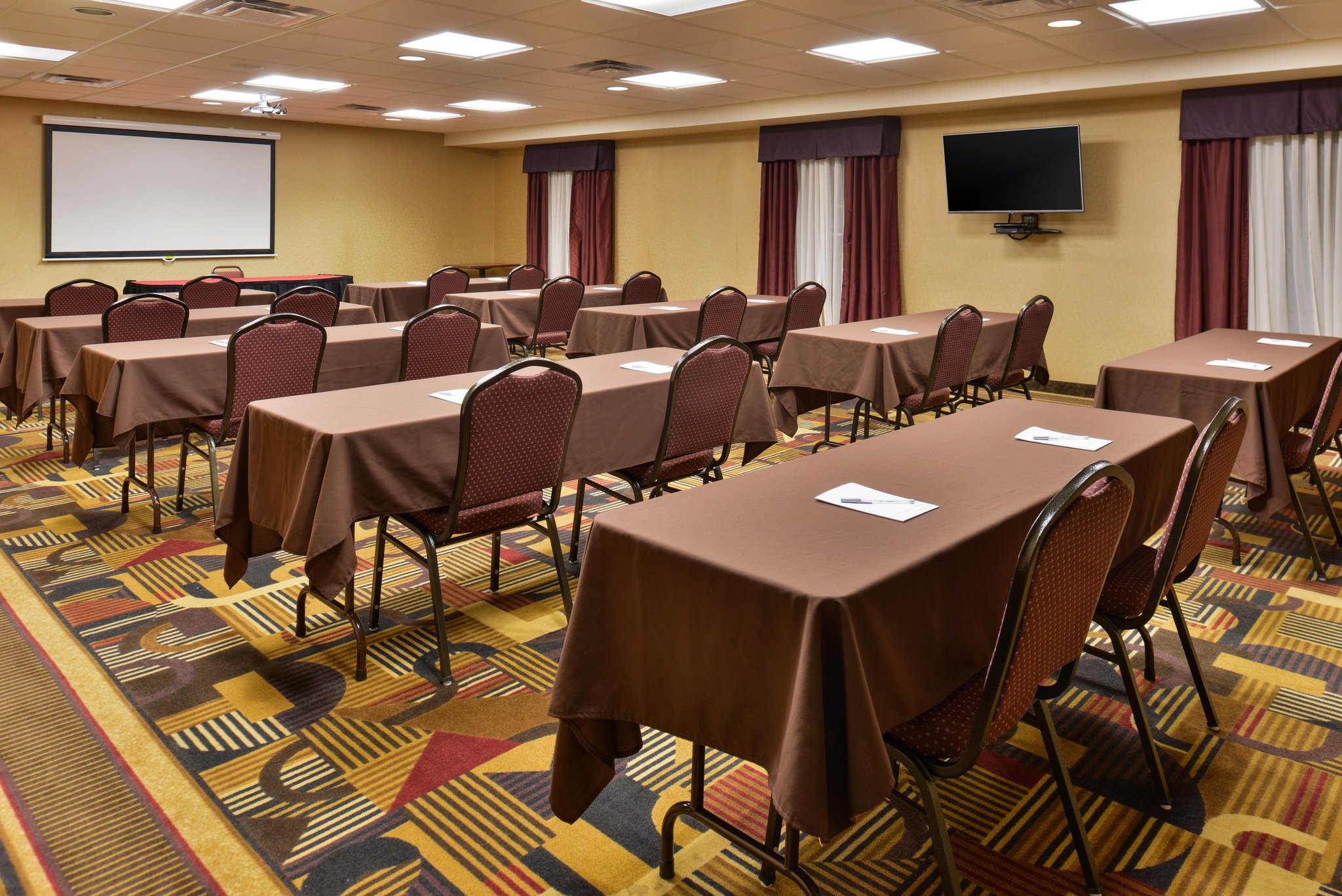 Hampton Inn & Suites Muncie Hampton Inn & Suites Muncie