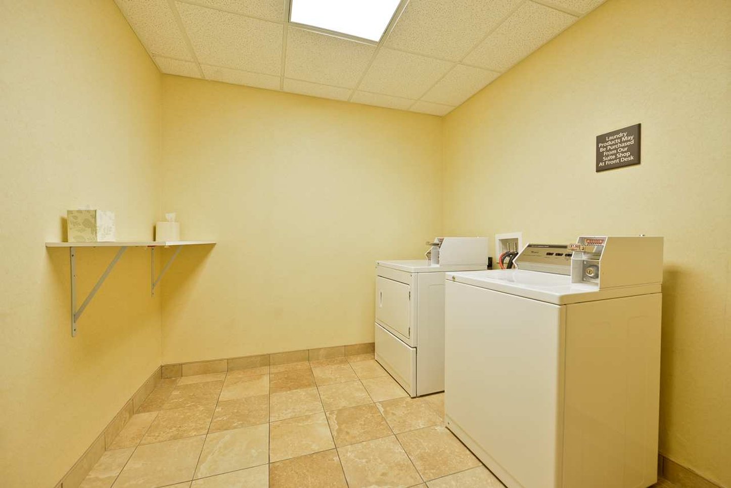 Hampton Inn & Suites Muncie Hampton Inn & Suites Muncie