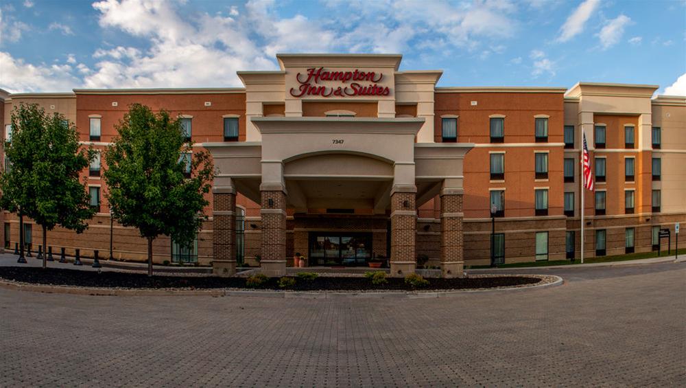 Hampton Inn & Suites Mishawaka/South Bend at Heritage Square Hampton Inn & Suites Mishawaka/South Bend at Heritage Square