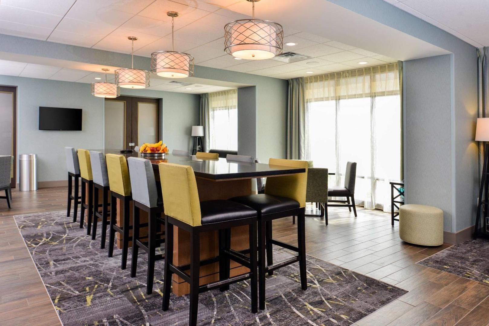 Hampton Inn Omaha Airport Hampton Inn Omaha Airport