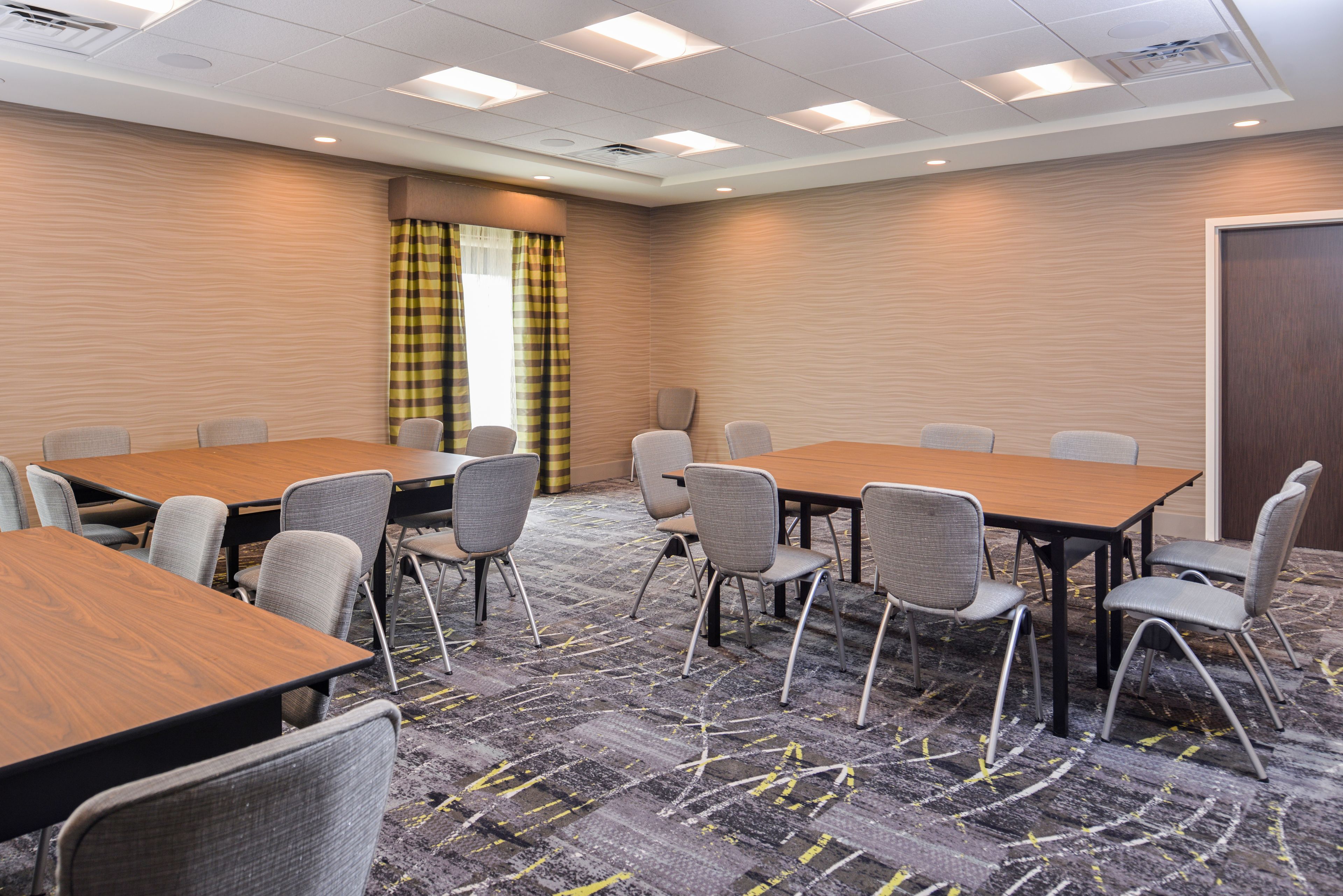 Hampton Inn Omaha Airport Hampton Inn Omaha Airport