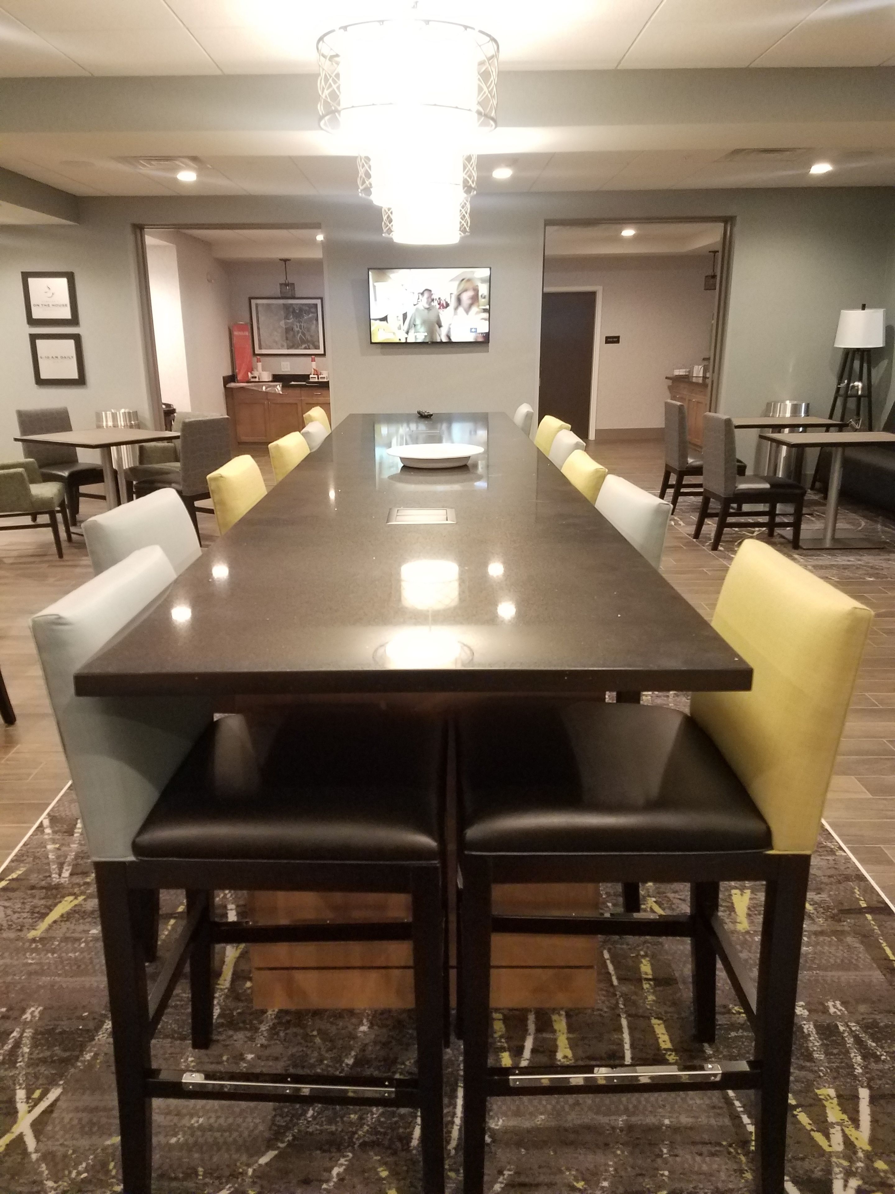 Hampton Inn Omaha Airport Hampton Inn Omaha Airport