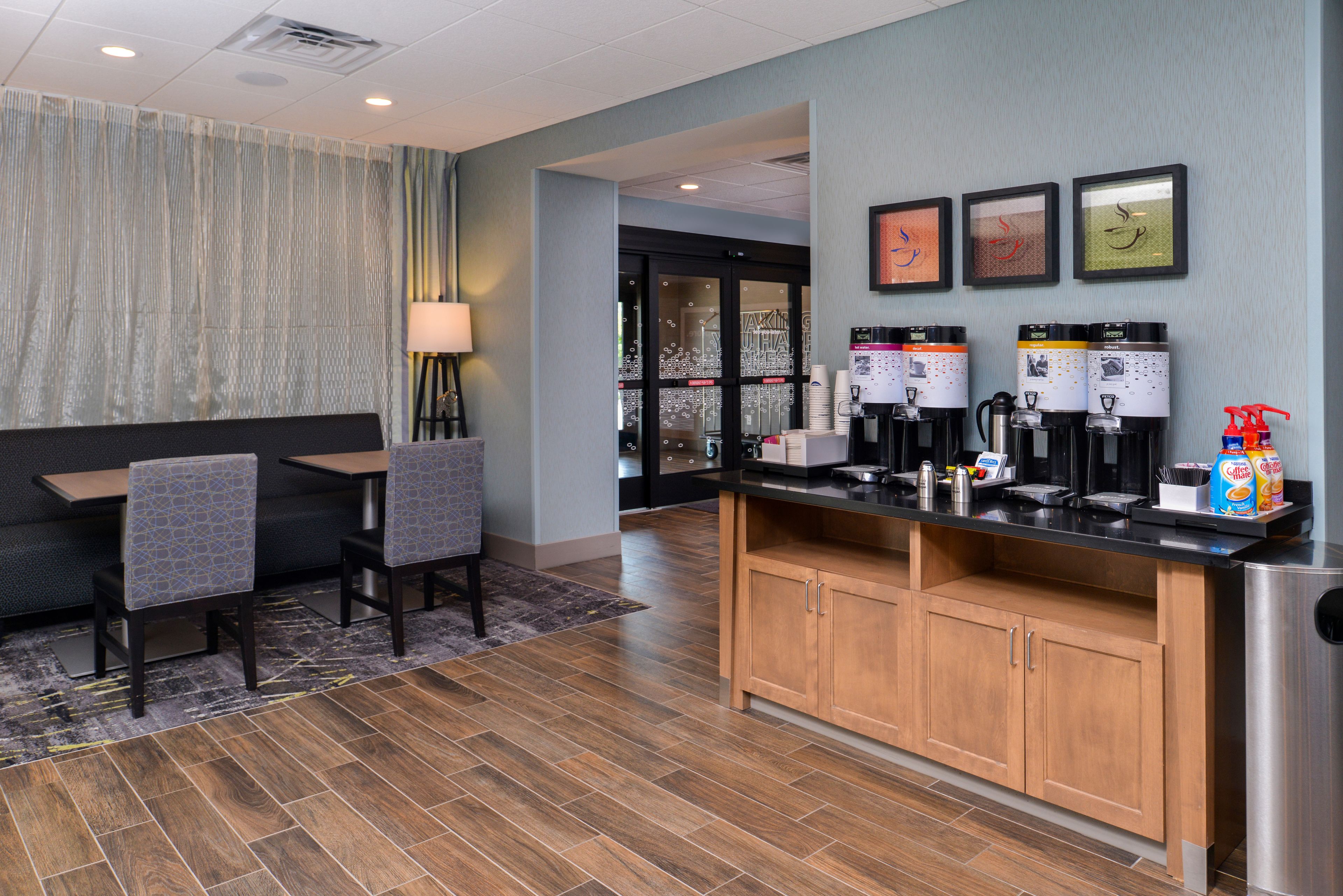Hampton Inn Omaha Airport Hampton Inn Omaha Airport