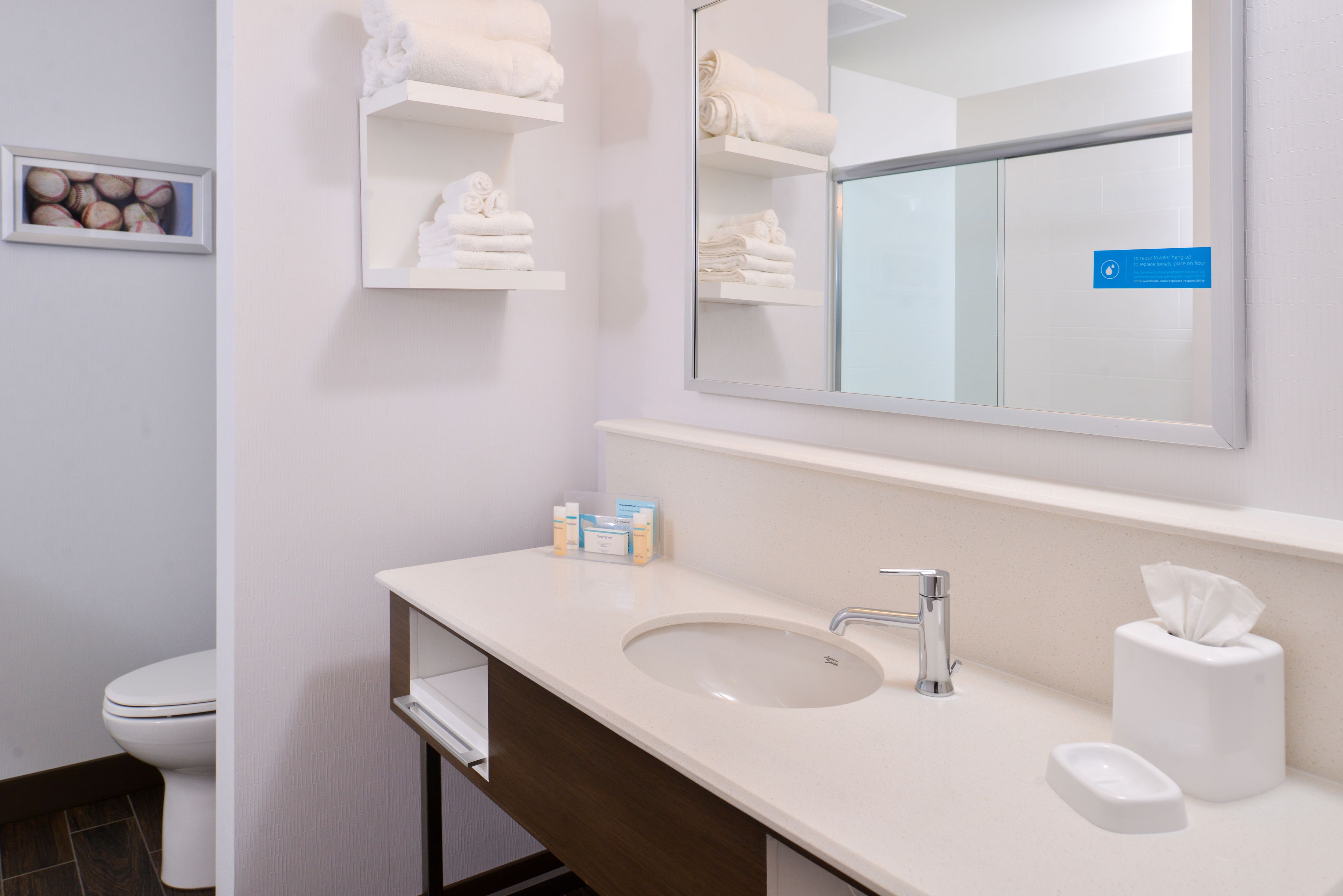 Hampton Inn Omaha Airport Hampton Inn Omaha Airport