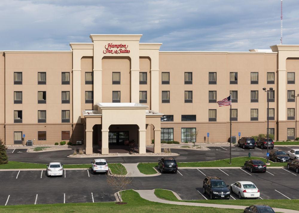 Hampton Inn & Suites Cedar Rapids Hampton Inn & Suites Cedar Rapids