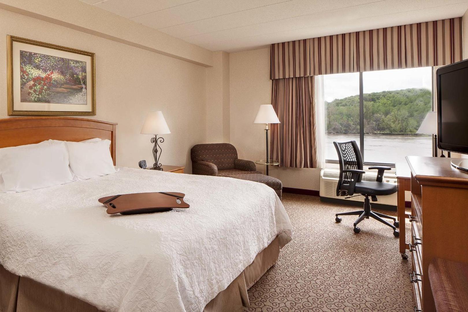 Hampton Inn Council Bluffs Hampton Inn Council Bluffs
