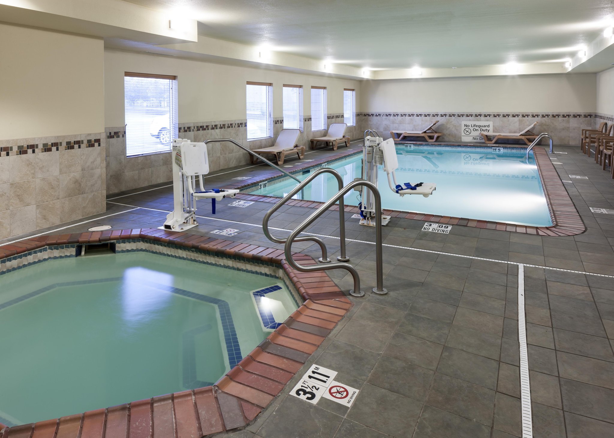 Hampton Inn & Suites Davenport Hampton Inn & Suites Davenport
