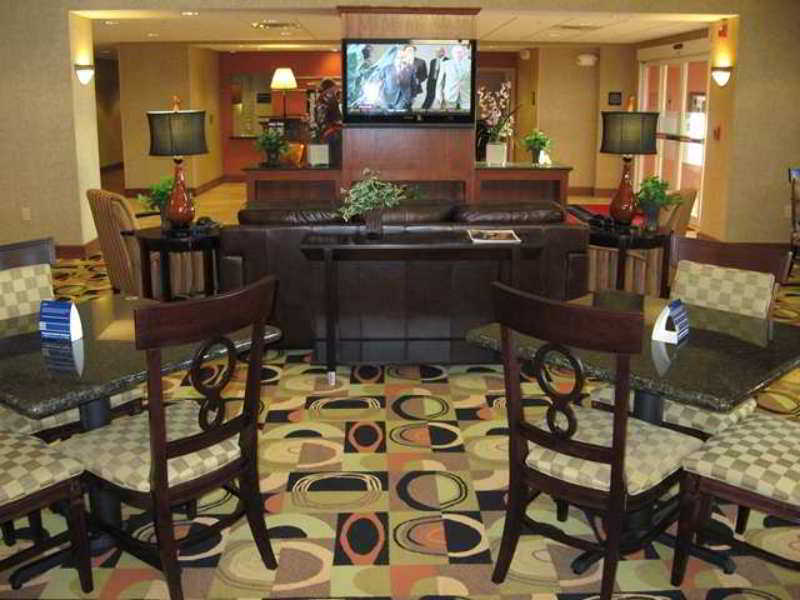 Hampton Inn & Suites Davenport Hampton Inn & Suites Davenport