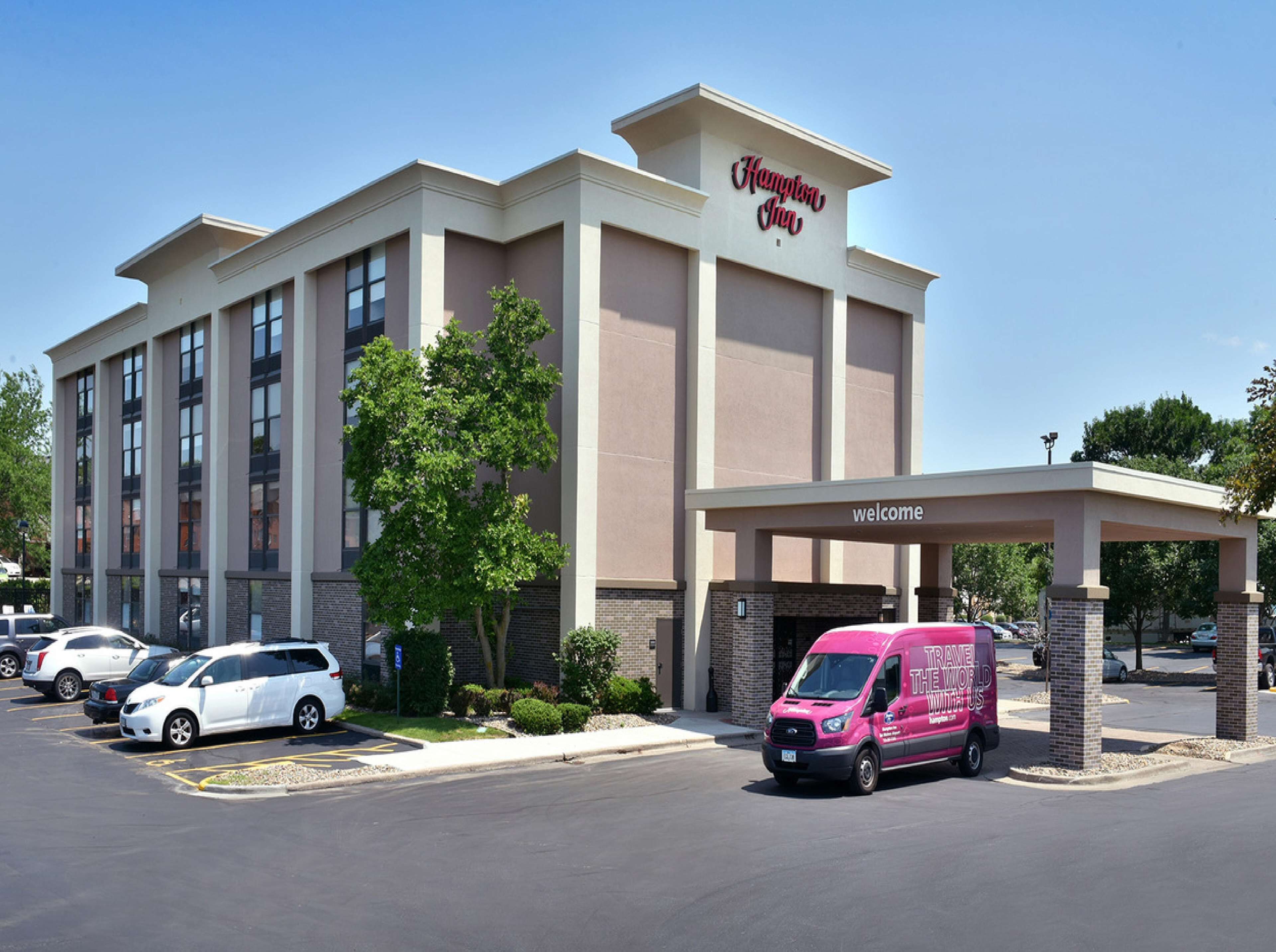 Hampton Inn Des Moines Airport Hampton Inn Des Moines Airport