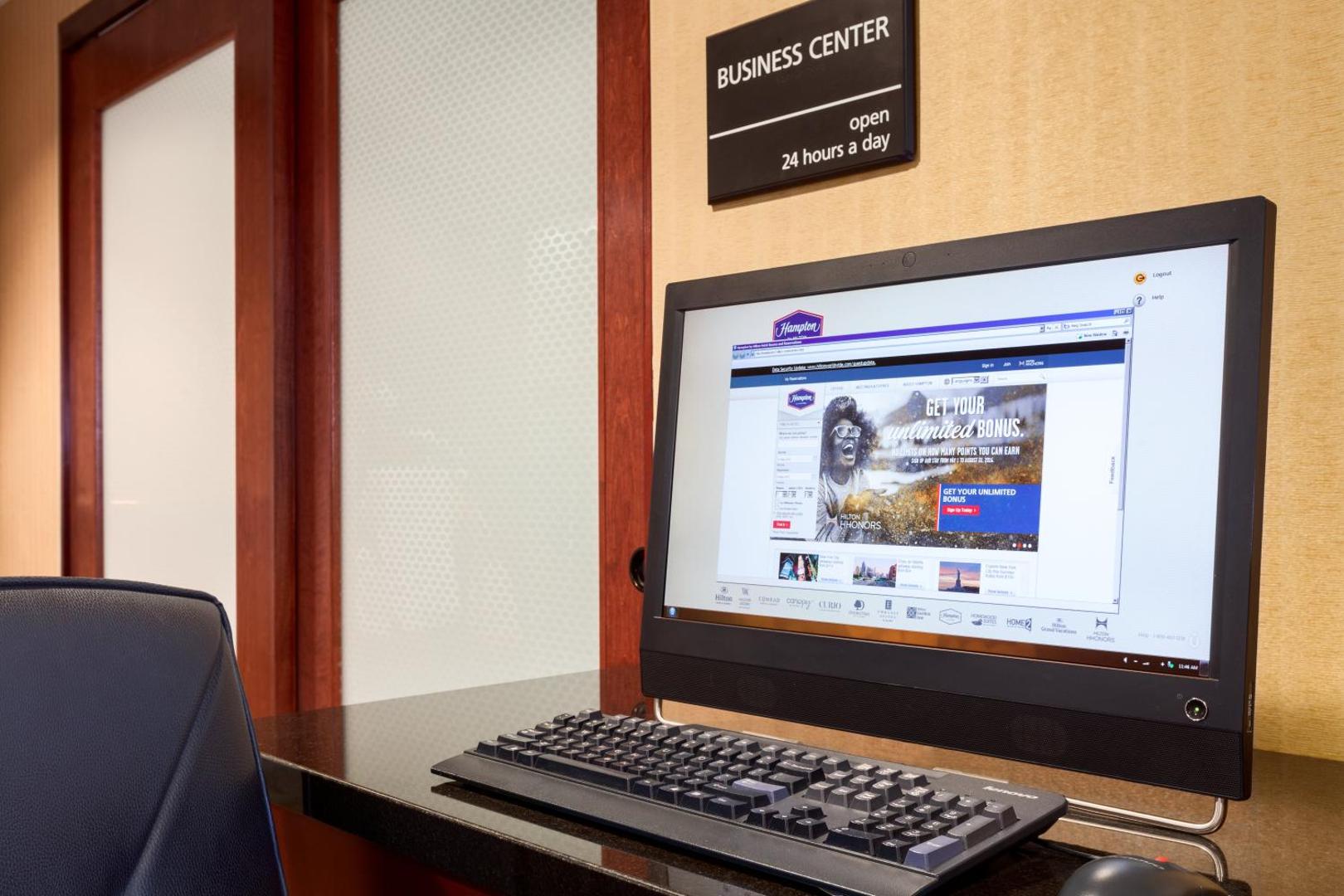 Hampton Inn Des Moines Airport Hampton Inn Des Moines Airport