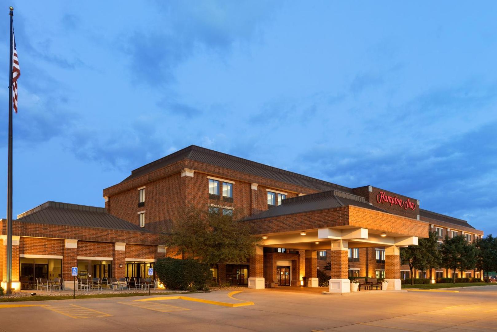 Hampton Inn Des Moines West Hampton Inn Des Moines West