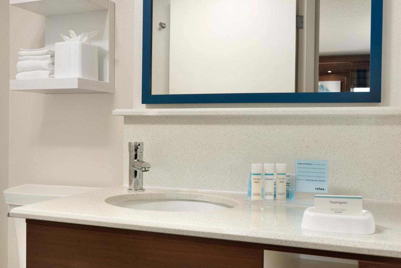 Hampton Inn Des Moines West Hampton Inn Des Moines West